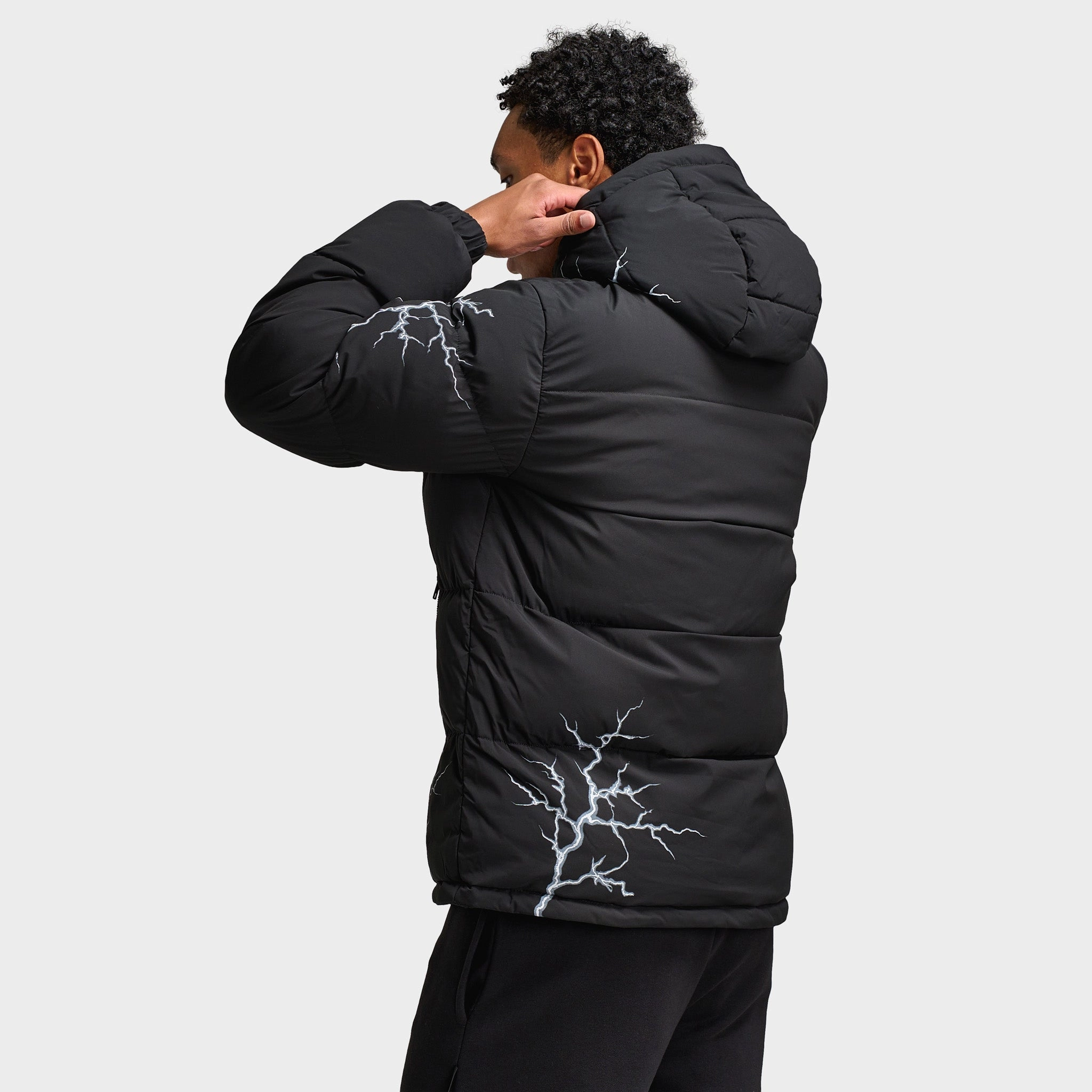 Urban Explorer Look AdjustableDrawcordHem Hoodrich Dark Puffer Jacket Black / White
