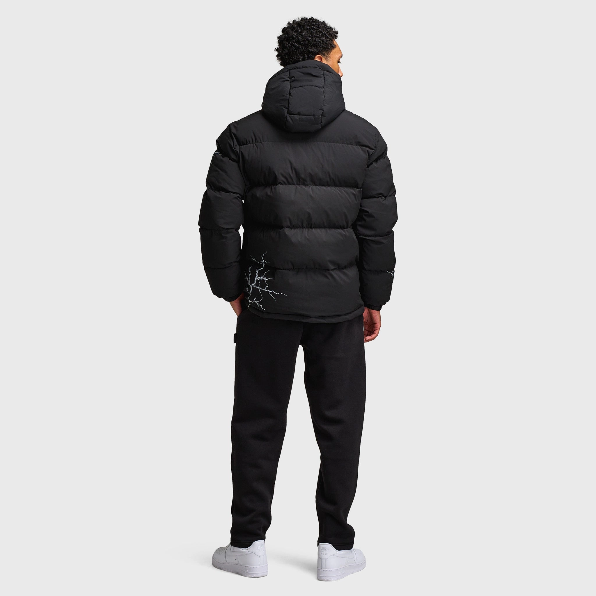 Simple Modern Piece Hoodrich Dark Puffer Jacket Black / White
