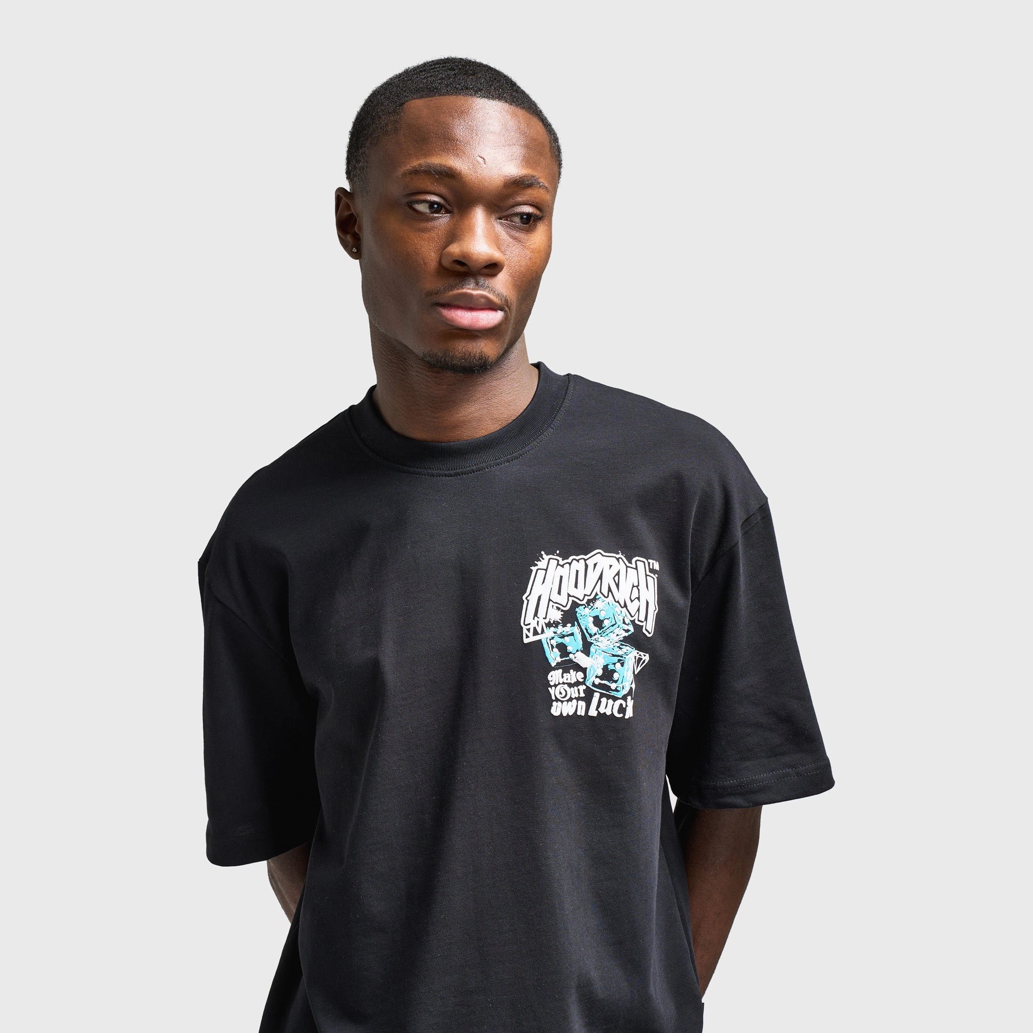 urban scene Hoodrich Fortune Oversized Graphic T-Shirt / Black
