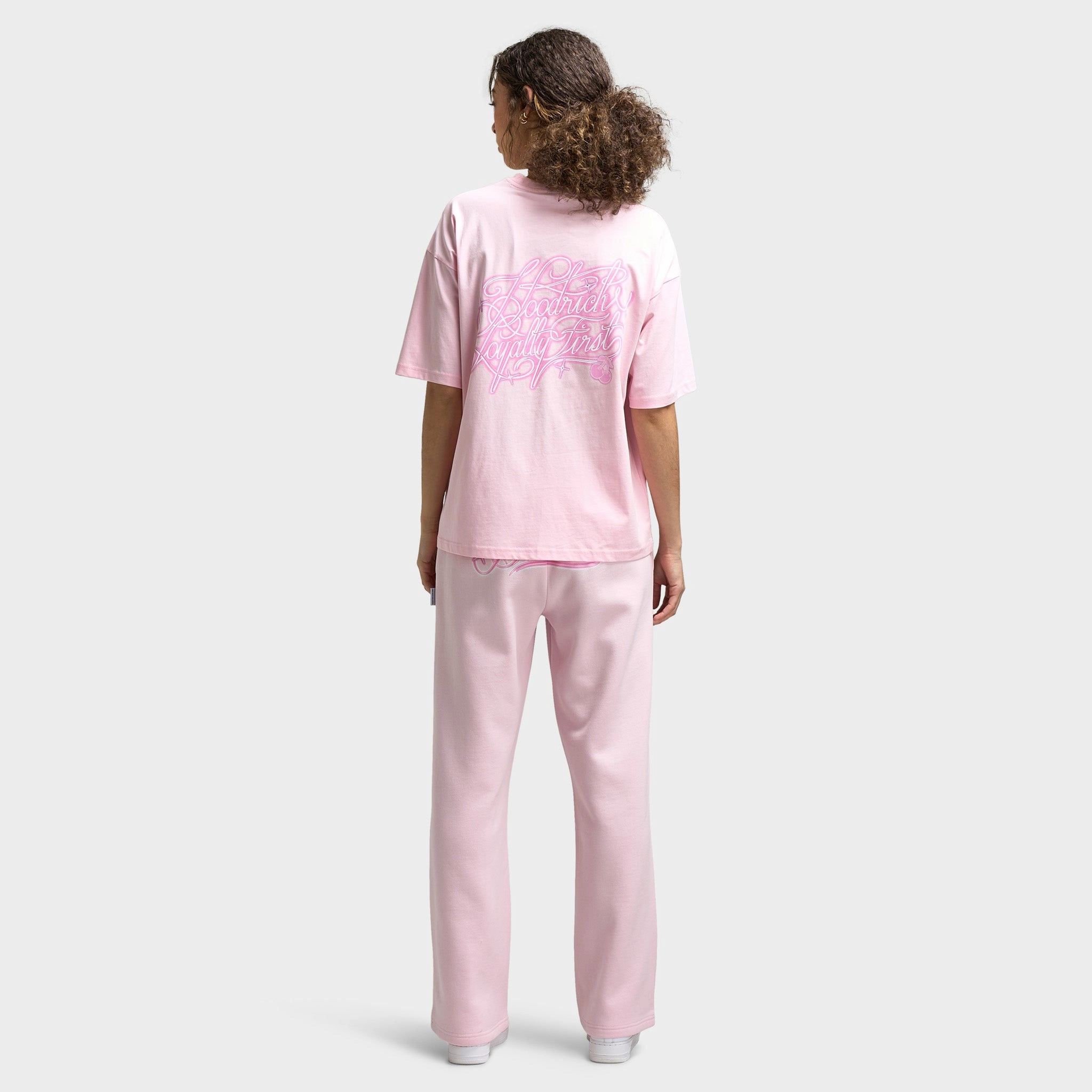 ReinforcedHems Relaxed Fashion Hoodrich Women's Finesse Oversized Tee Festival Bloom / Pink