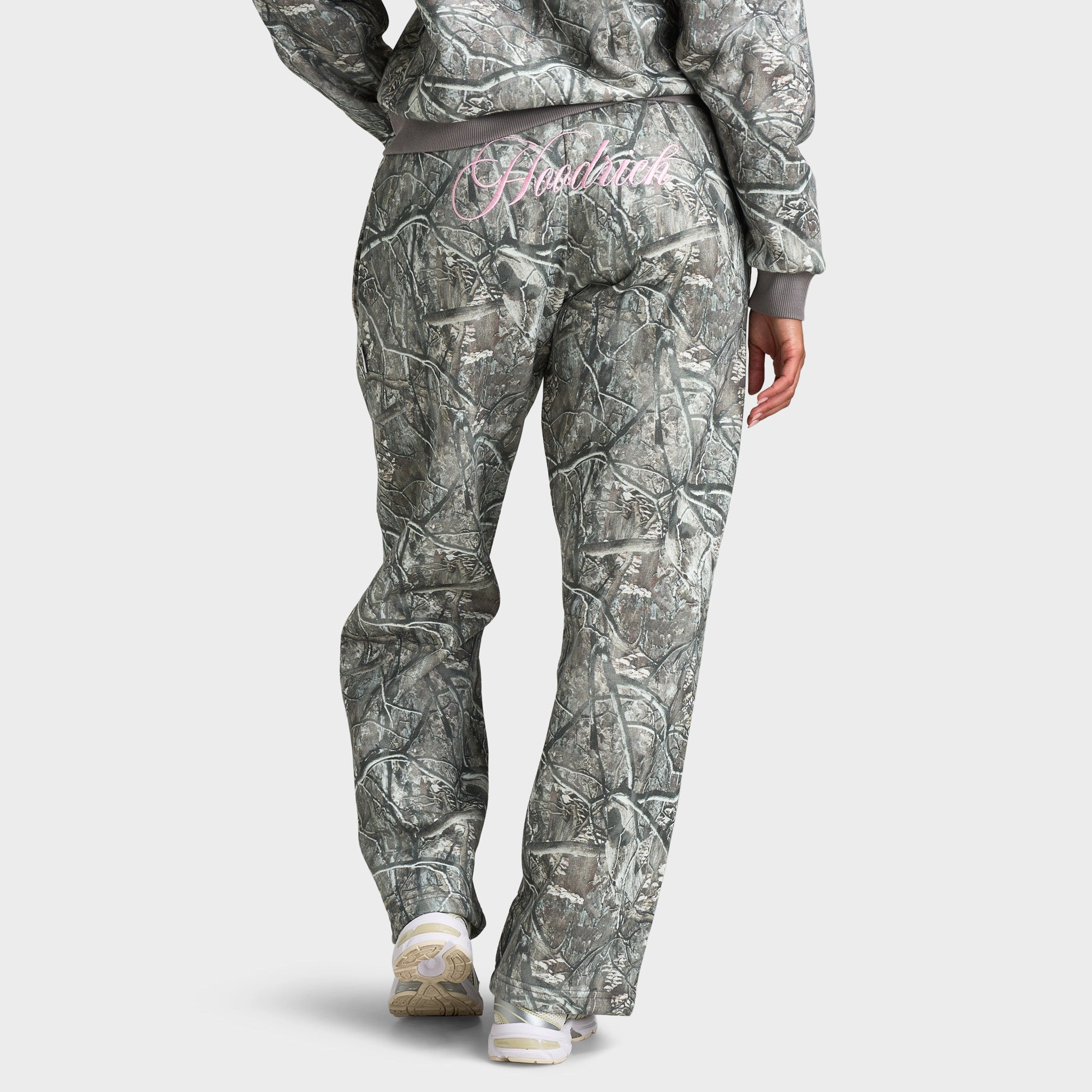 Hoodrich Women's Low Rise Wide Leg Joggers / Woodland Camo Picnic Fun Thermal regulation