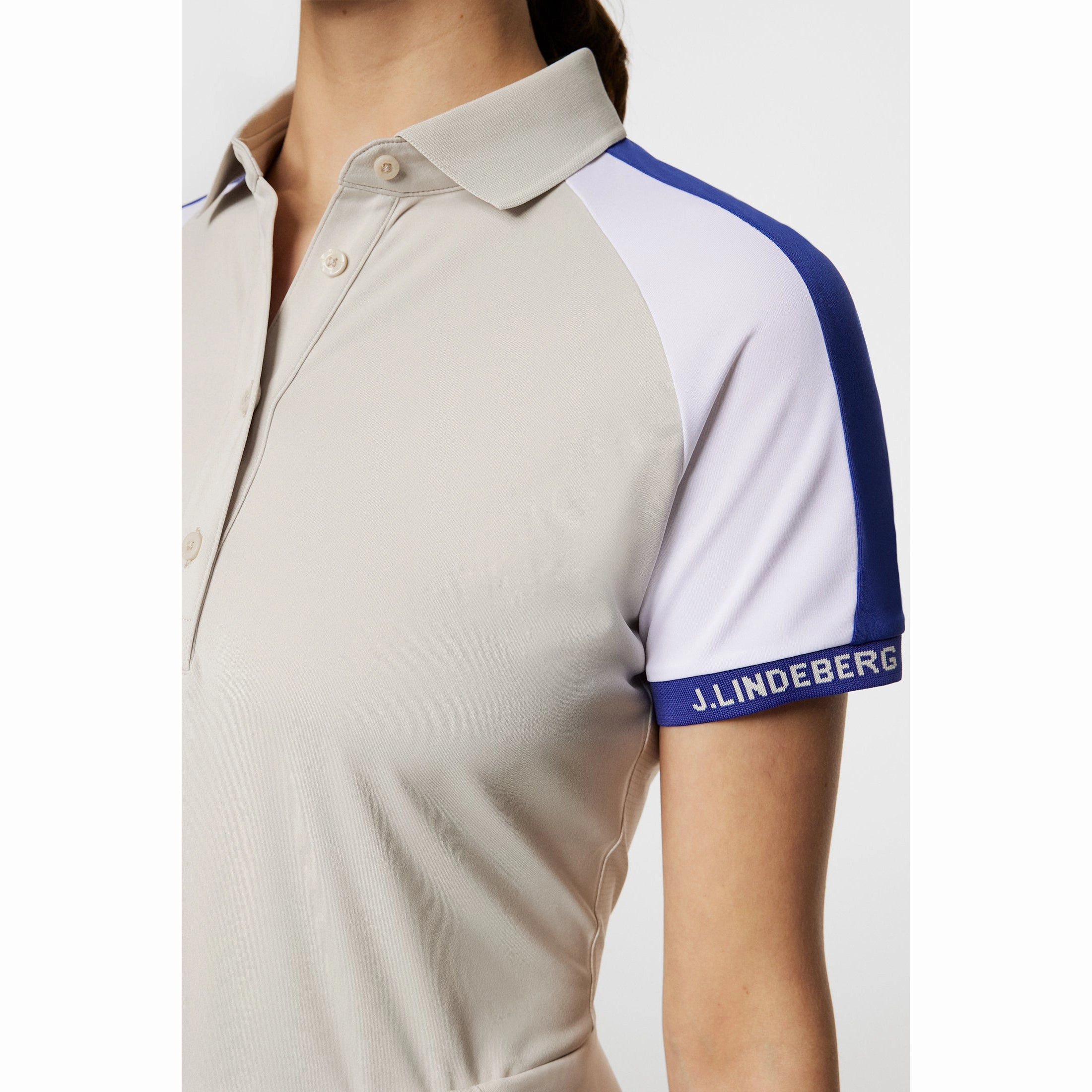 Slim Tailored UV Protection J.Lindeberg Women's Priya Golf Polo Shirt - Moonbeam