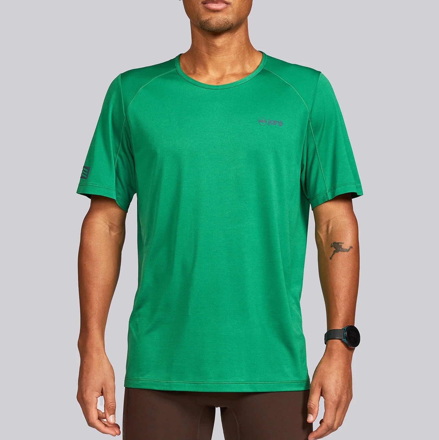 Janji Men's Run All Day Tee Multi Panel Ergonomic Cut