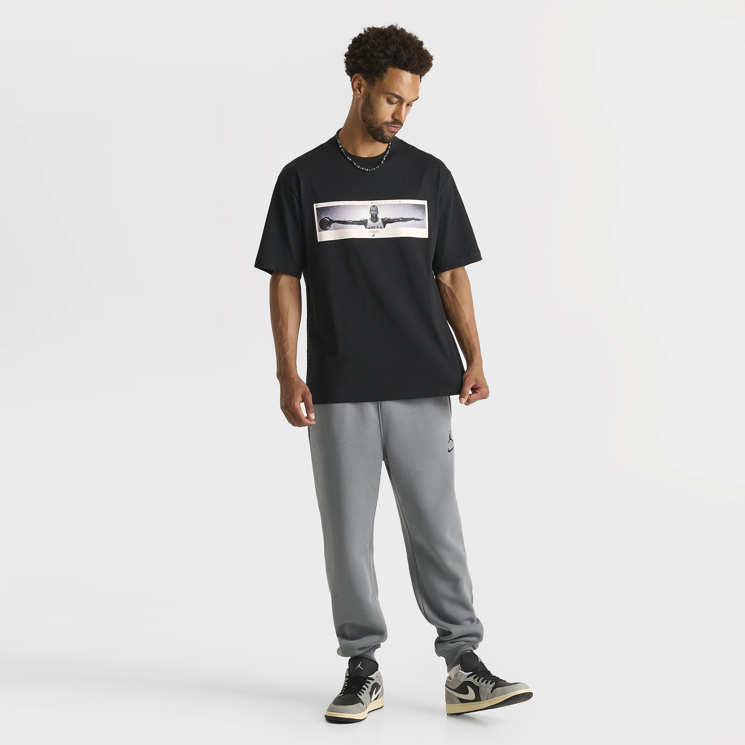Jordan Men's Photo T-Shirt Black / White Lightweight Everyday Wear
