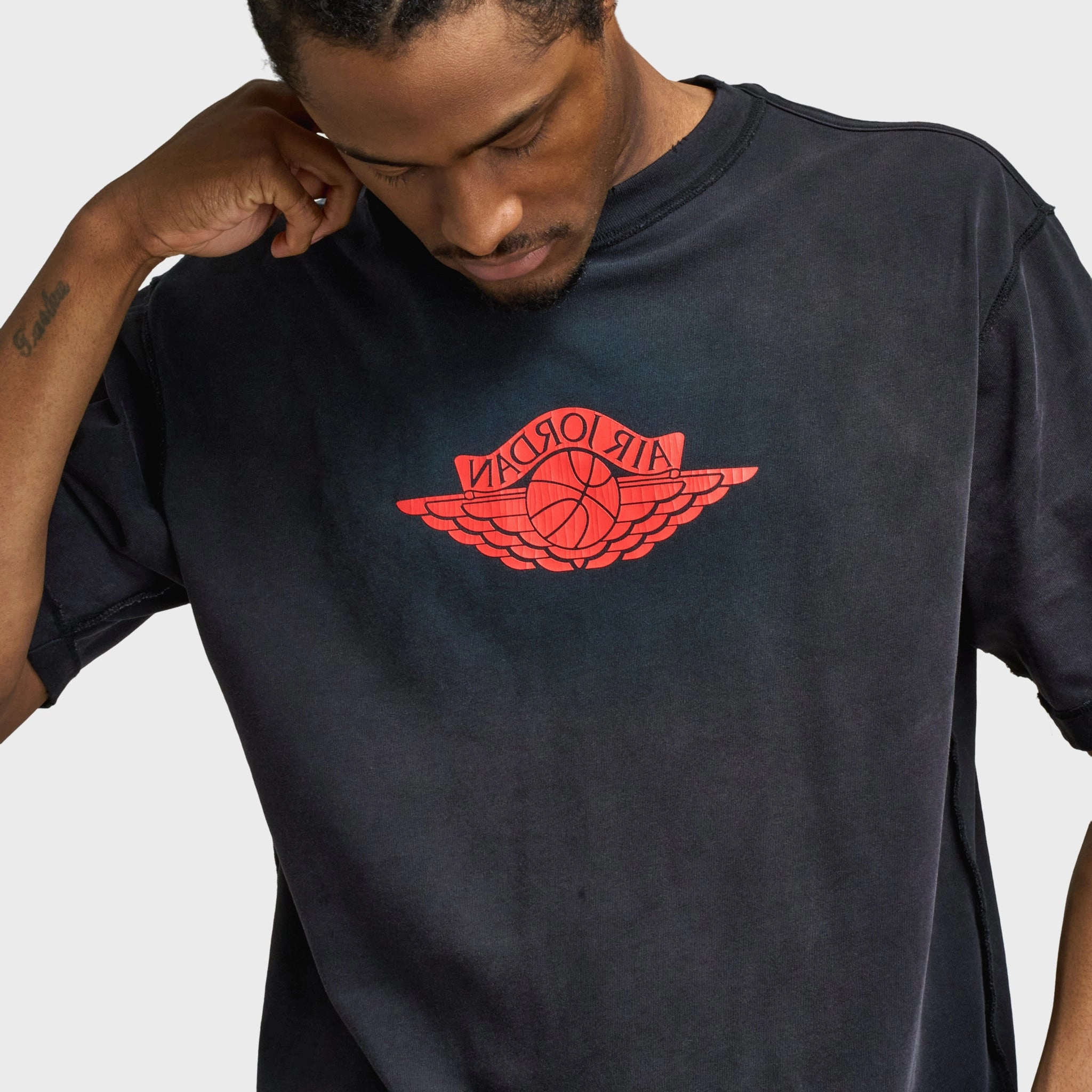 Water Resistant Jordan Rare Air T-Shirt Black / Chile Red