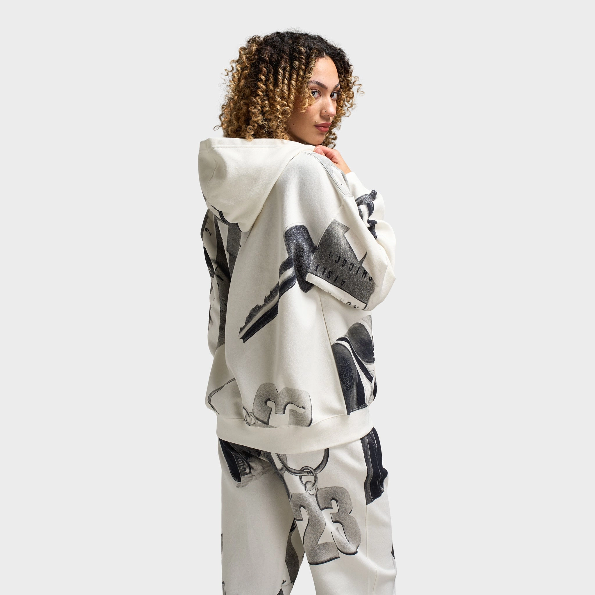 Jordan Women's Brooklyn All Over Print Hoodie Sail / Black Thermal Lining