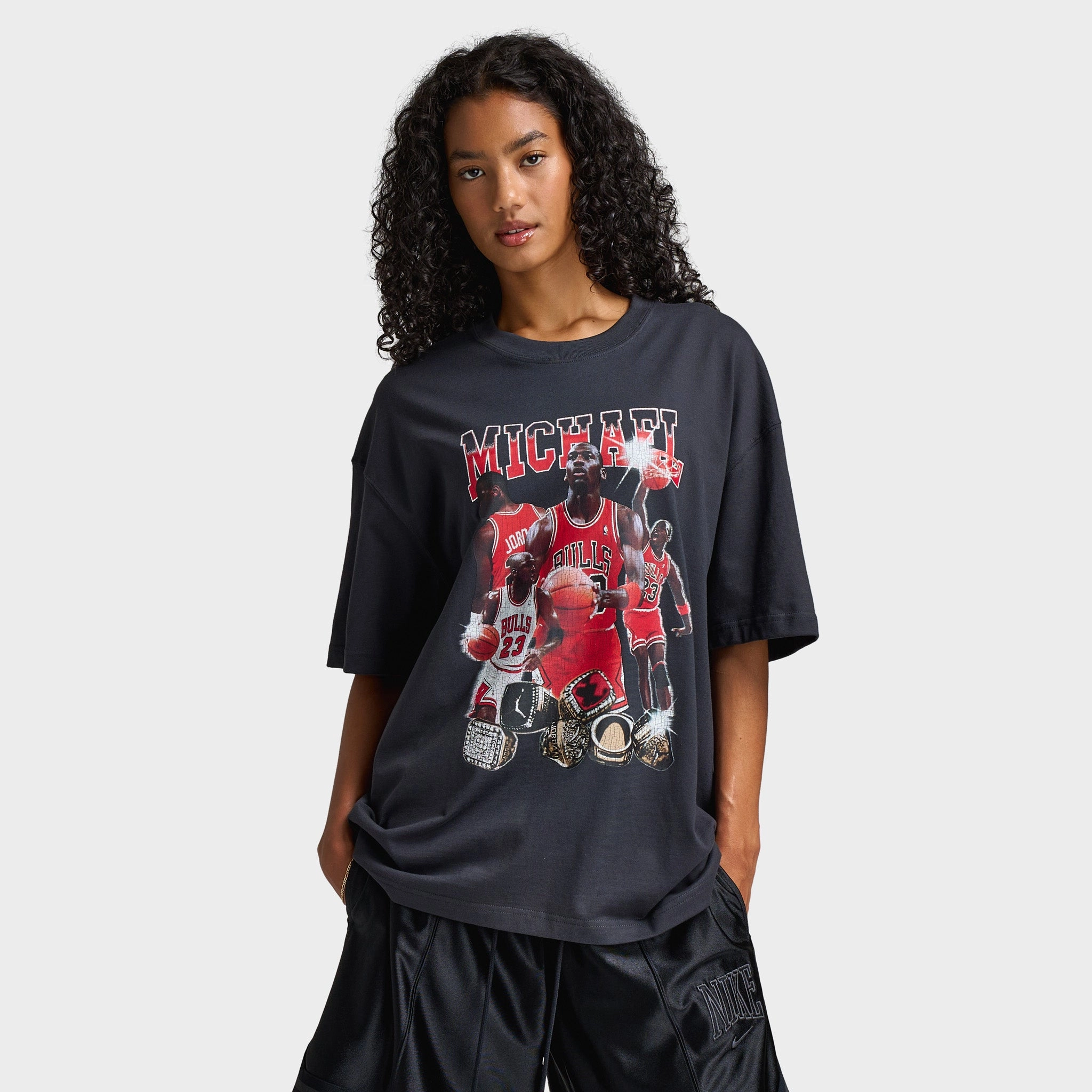 Compact Stitch Pattern Casual Chic Wear Jordan Women's Oversized Graphic Tee Mixtape / Off Noir