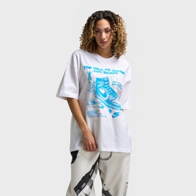 Jordan Women's Oversized Sneaker Graphic T-Shirt / White Classic Style Trend Simple and Cozy