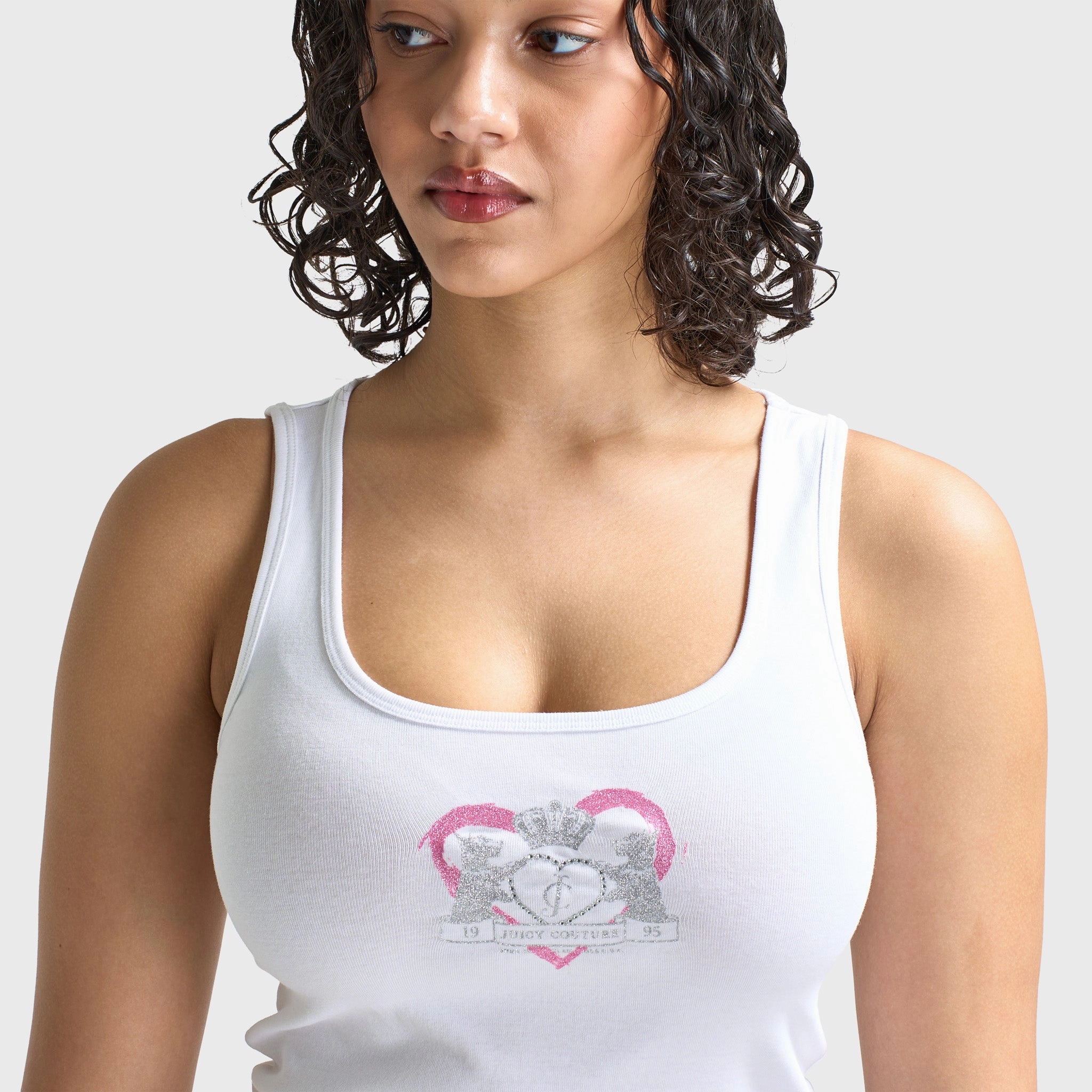Juicy Couture Women's Cropped Fitted Graphic Tank / White LightweightBlend