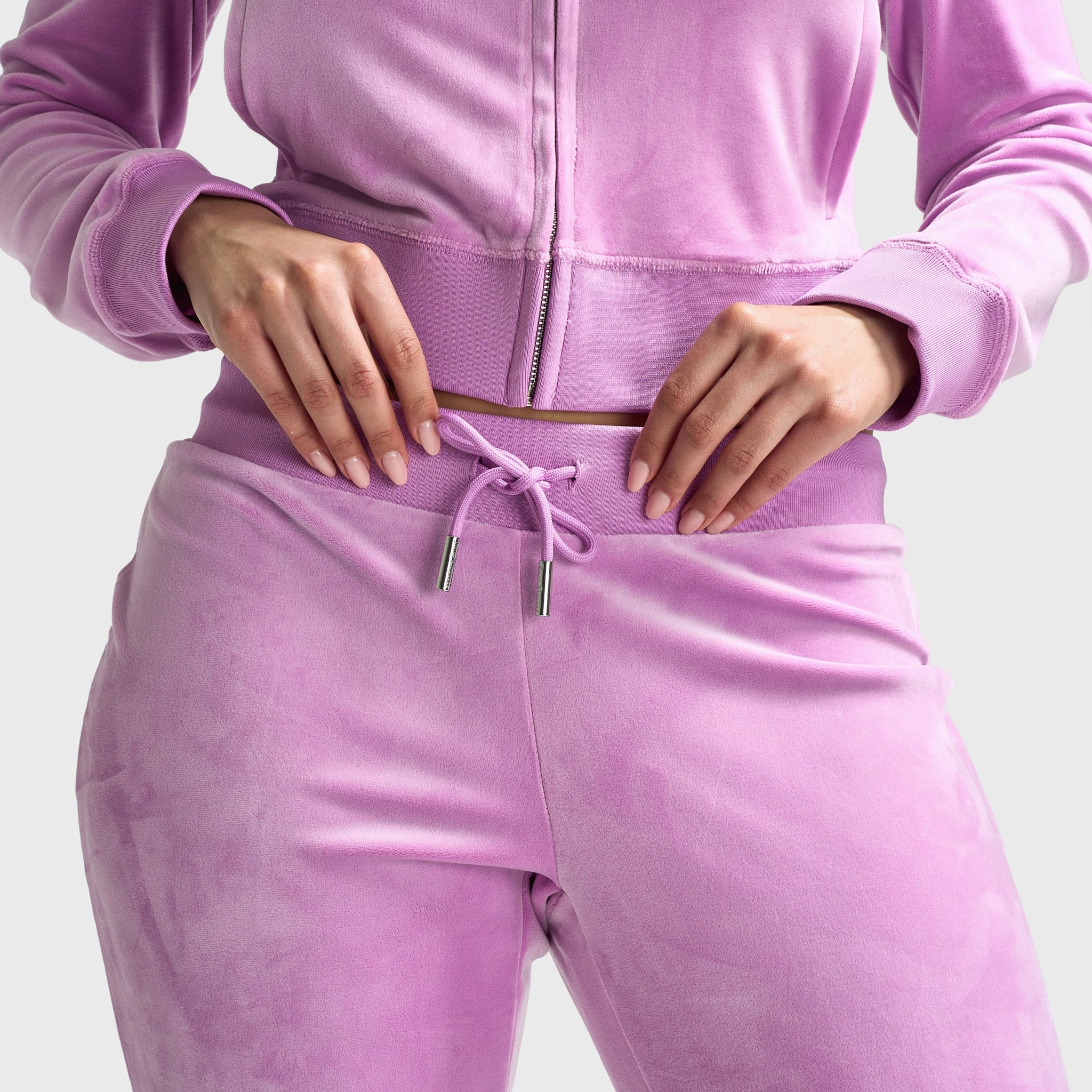 Juicy Couture Women's OG Bling Pants / Violet Tulle MoistureManagement Technology