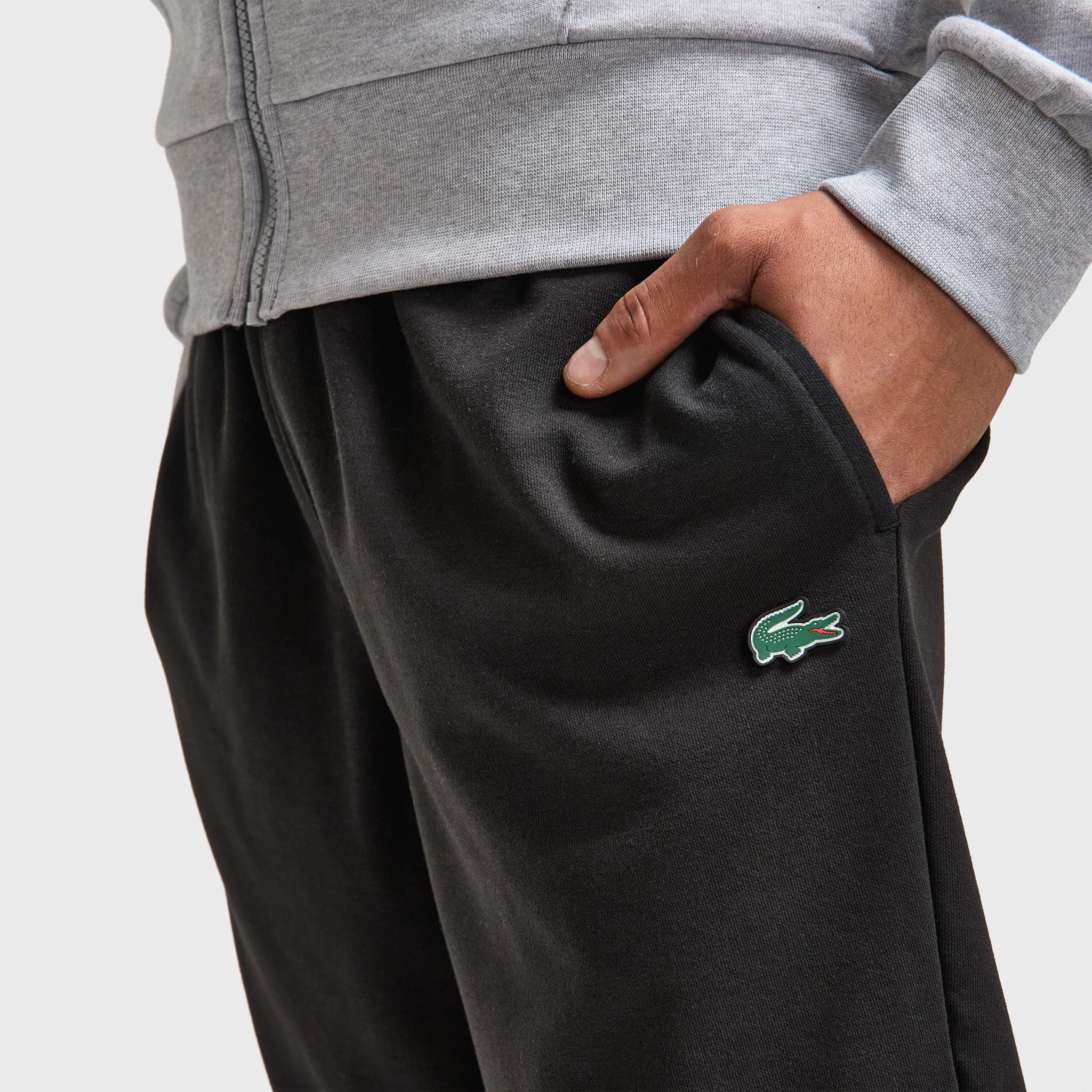 Lace-Up Design Tailored Design Lacoste Tapered Lightweight Double Face Sweatpants / Black