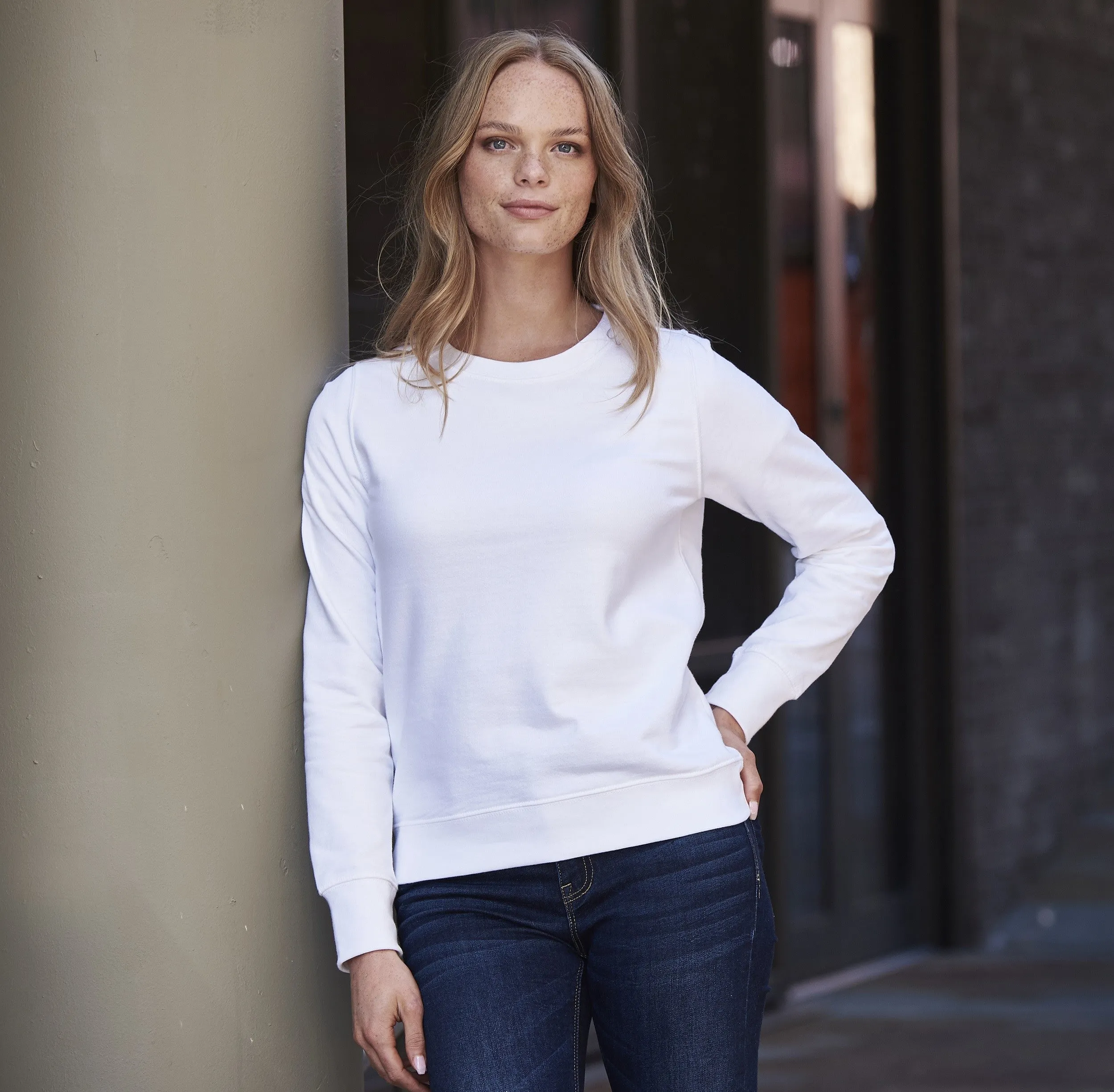 Ladies Sweatshirt | ARCTIC WHITE EcoFriendlyTextile Ship Glow