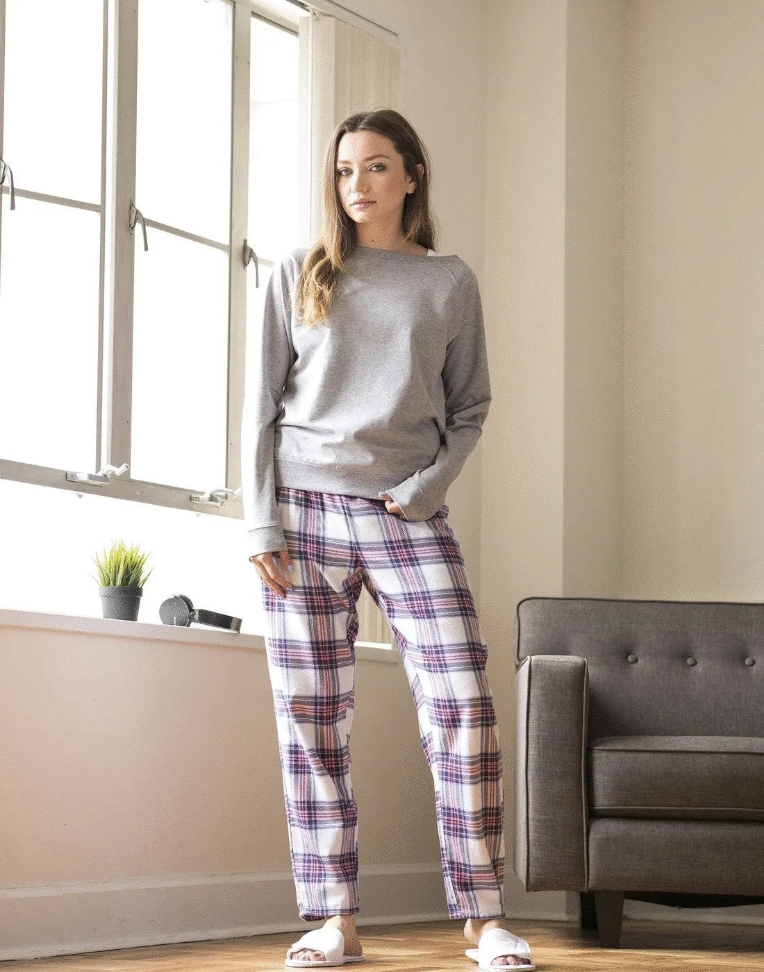 HighDensity Weave Ocean Fit Ladies Tartan Lounge Pants | NAVY/GREEN