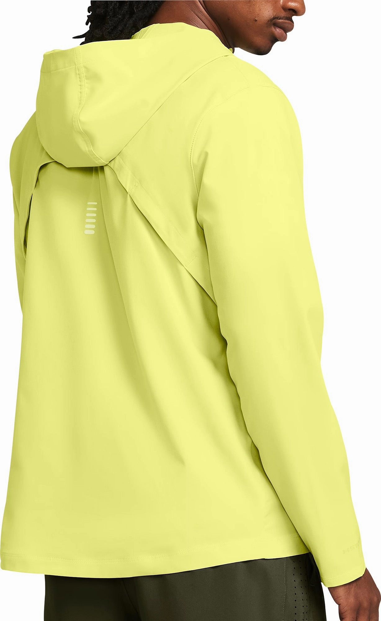 Kinetic Back Ventilation Bonded Shoulder Guards Under Armour OutRun The Storm Mens Running Jacket - Yellow