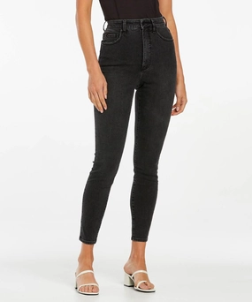 Lee Hourglass High Licks Crop Skinny Jean (Regal Black) Natural Fiber Blend Smooth Yarn
