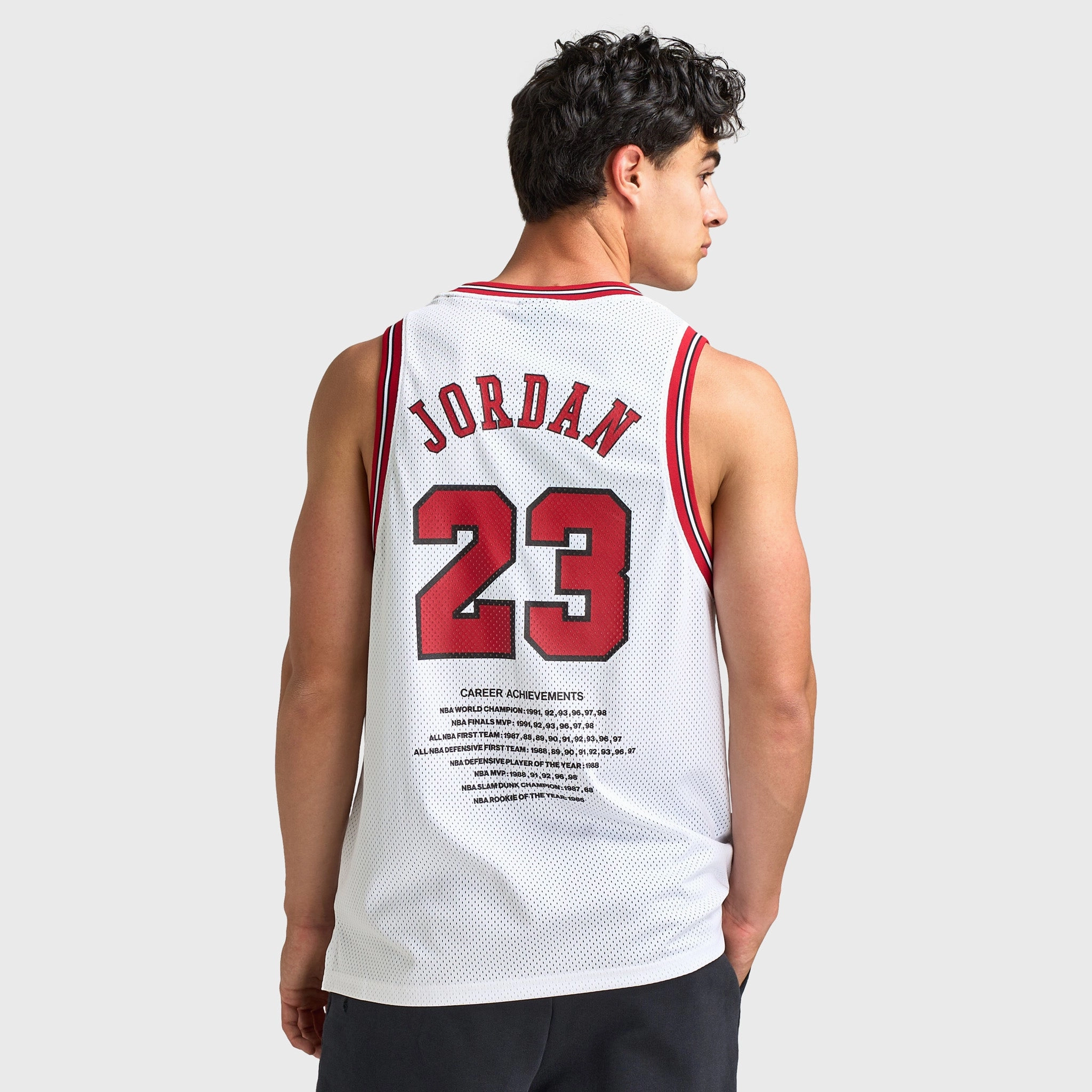 deterrence Jordan Essentials Summer Jersey White / Gym Red