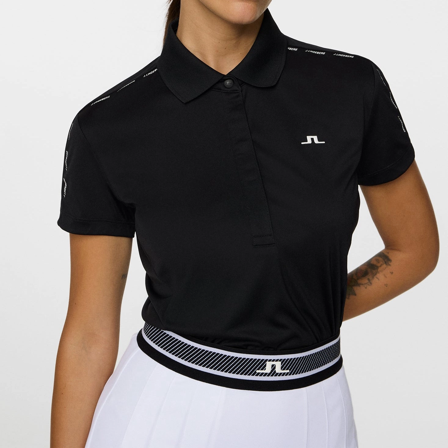 J.Lindeberg Women's Jessa Golf Polo Shirt - Black golf club