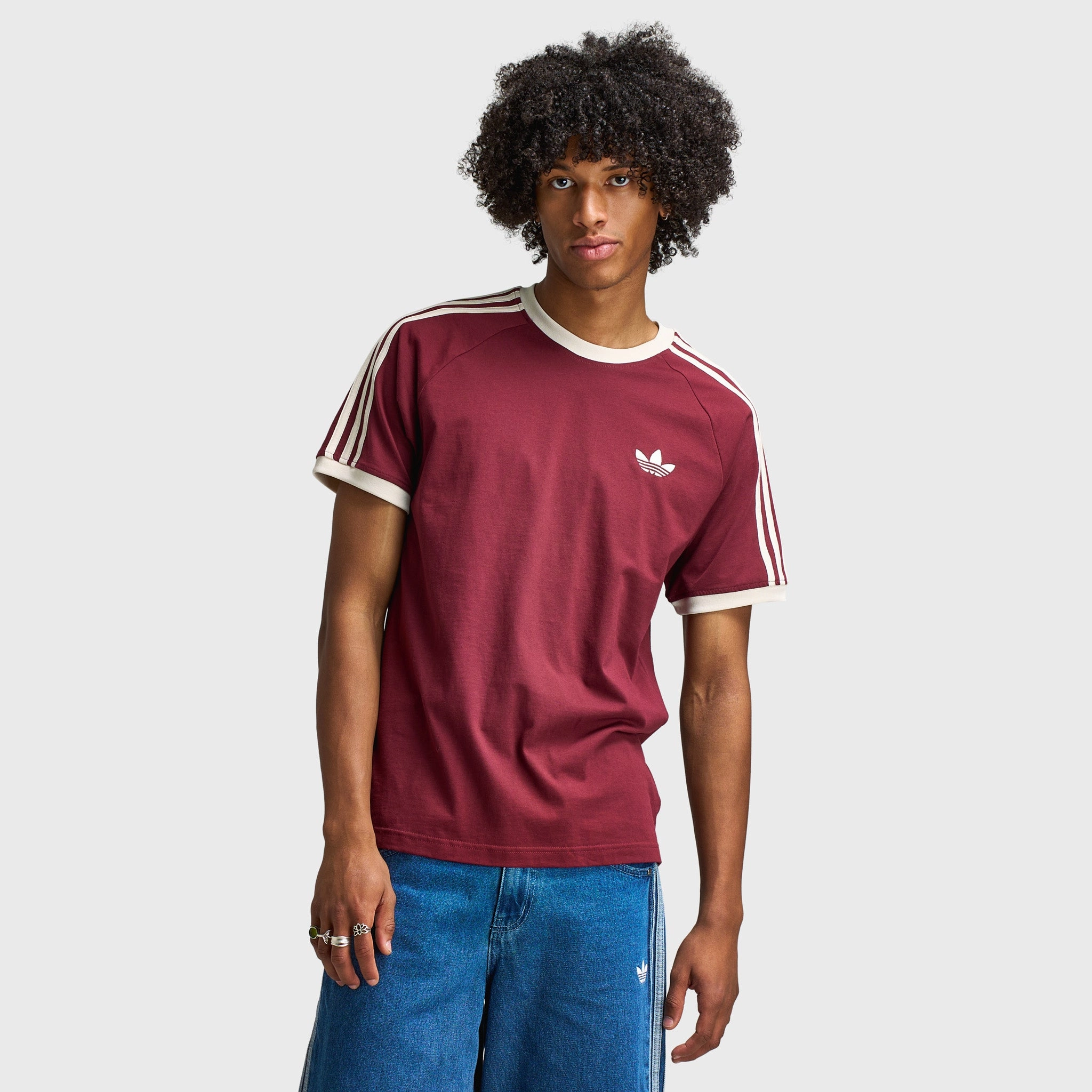 adidas Cali T-Shirt / Shadow Red Maneuverable Air Comfort