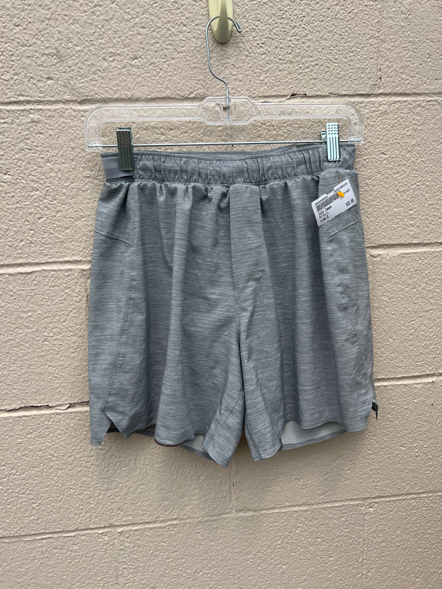 Lulu Lemon Athletic Shorts Size Small Myth Glow clean look
