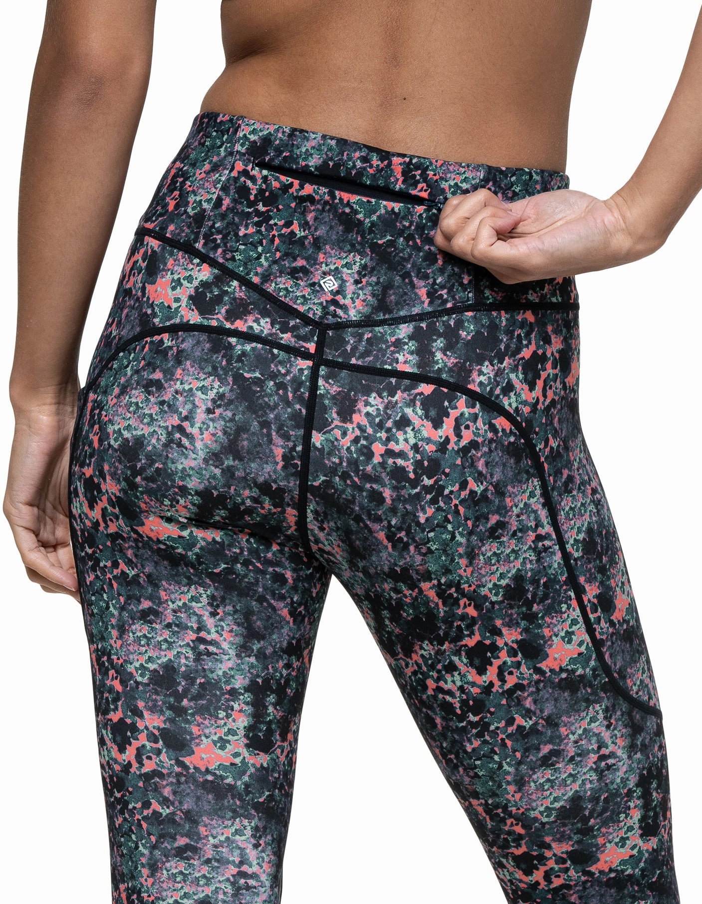Ronhill Tech Womens Long Running Tights - Black Hourglass figure