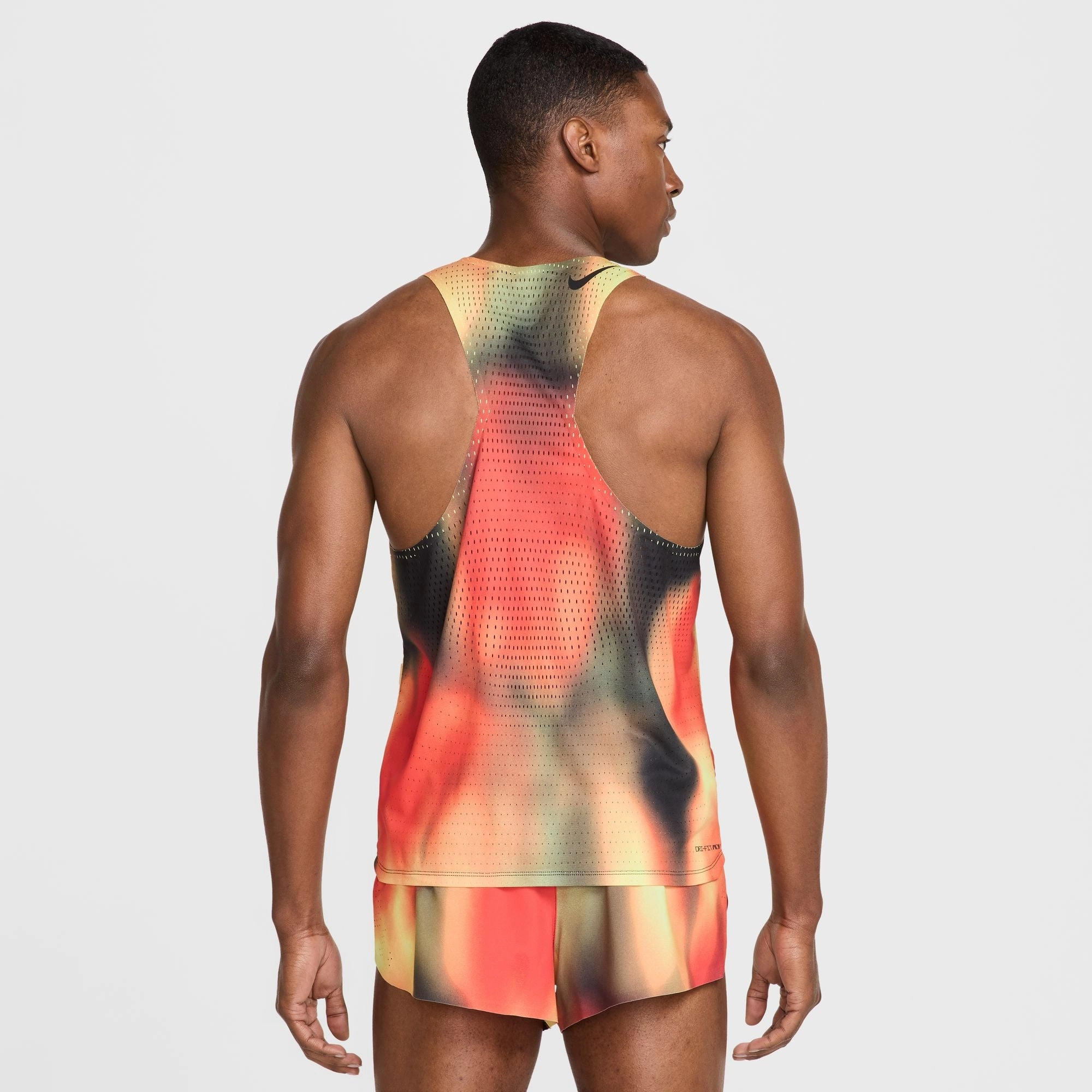 DoubleLayered HiddenZipperClosure Men's Dri-FIT AeroSwift ADV Running Vest Light Lemon Twist / Light Crimson / Black