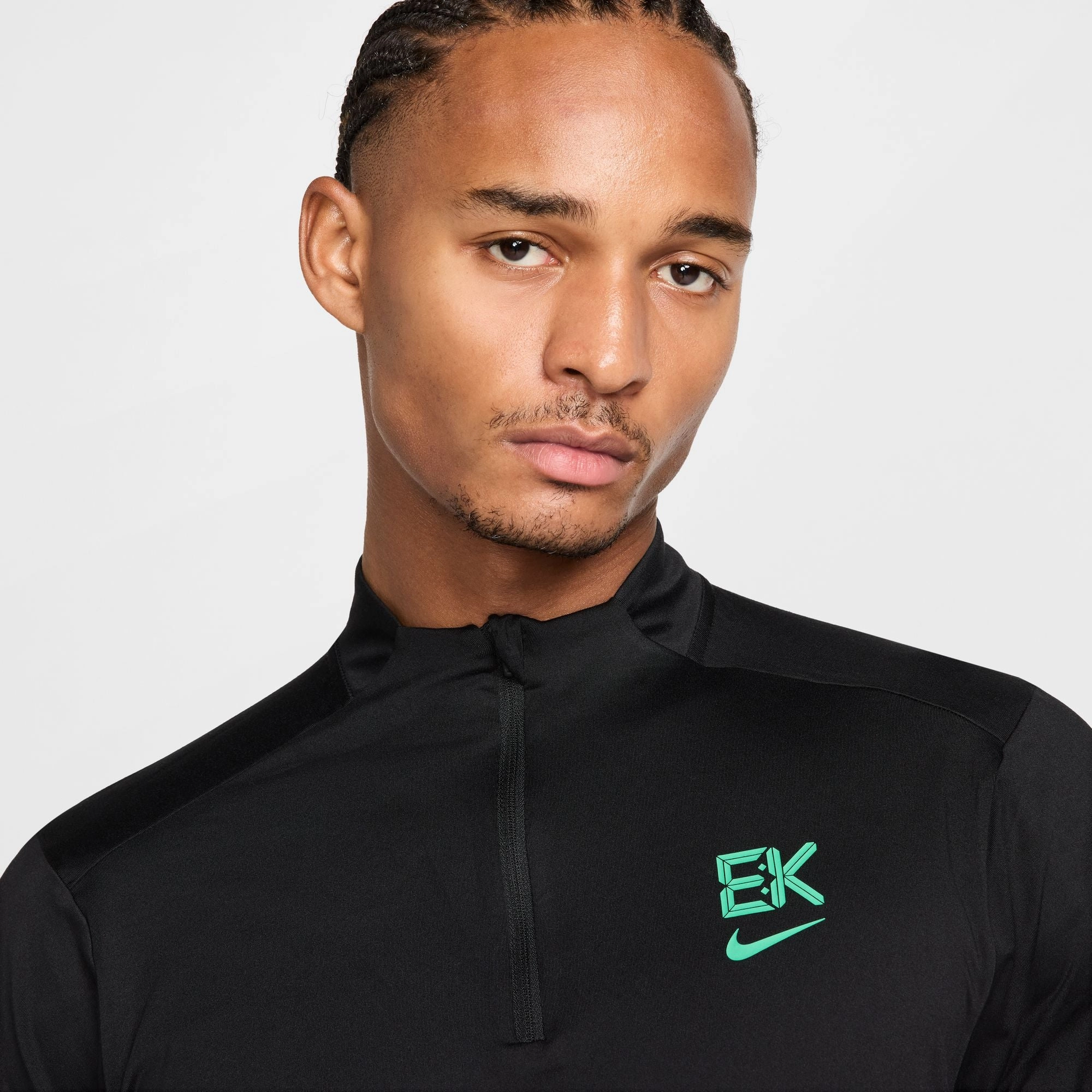 NonRestrictiveFit Men's Dri-FIT Kipchoge Element Top Black / Reflective Silver