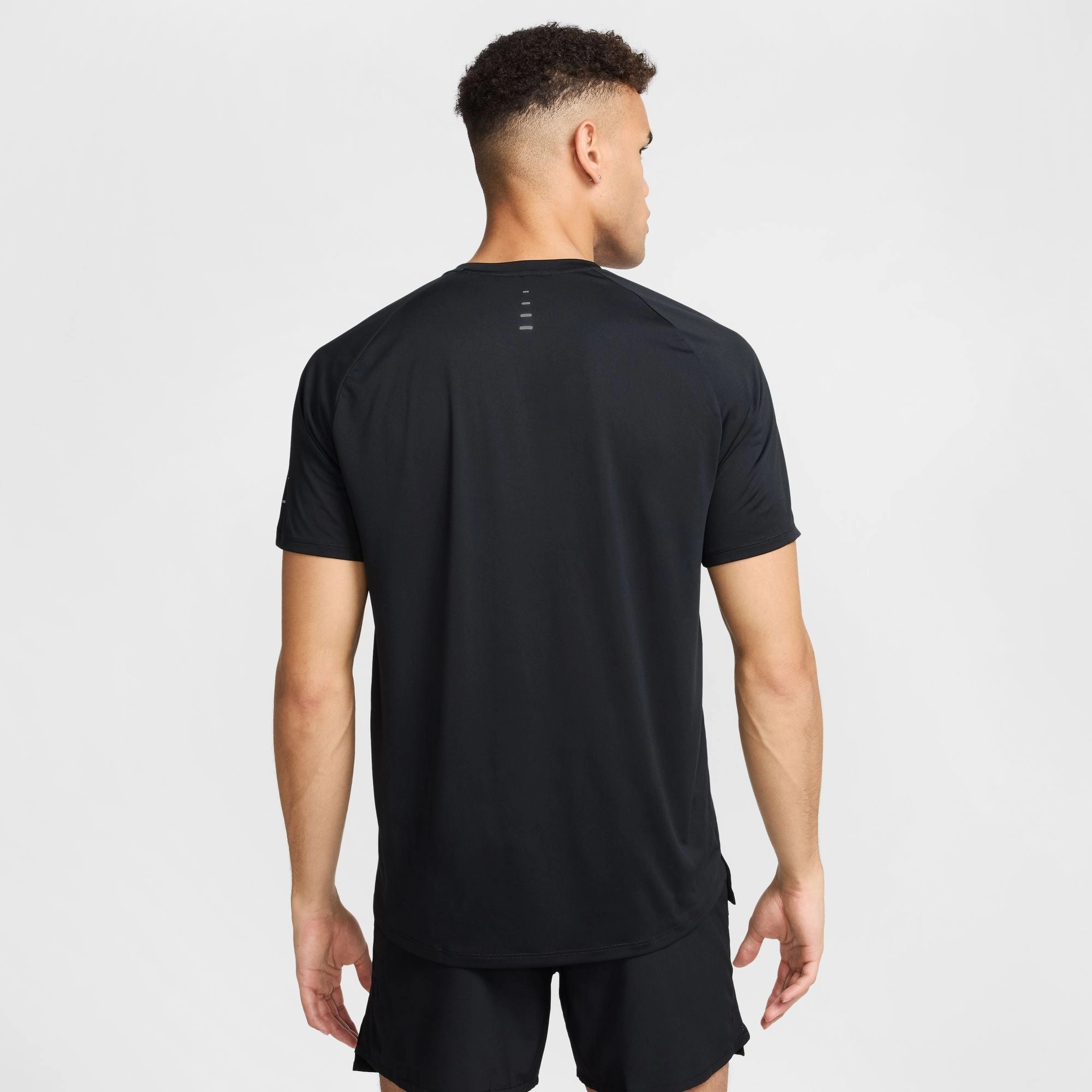 Men's Dri-FIT Stride ADV Running Tee Black PillingResistant