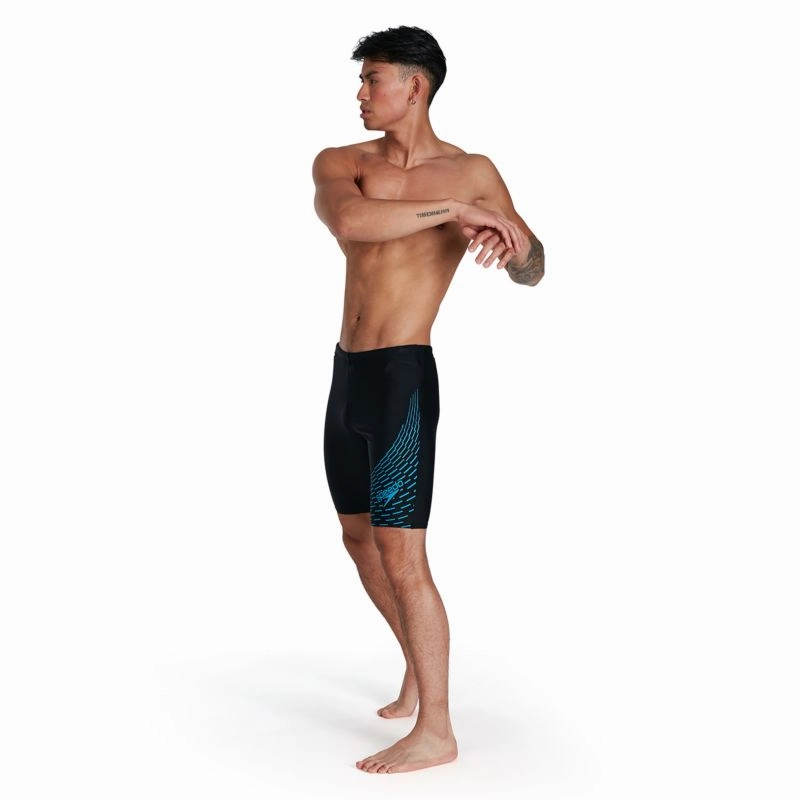 Textured Grip Details Mesh Backed Lining Men's Medley Logo Jammer Colorfast Weave