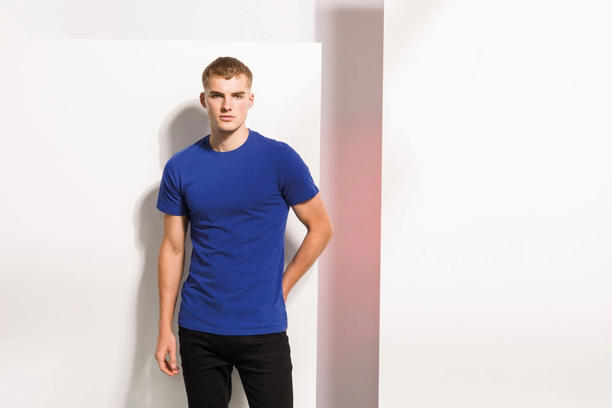 Mens Feel Good Stretch T-Shirt | BLACK Happy Core