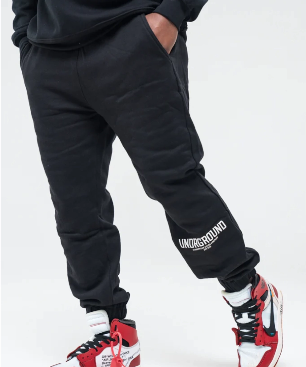 Street Edge Adjustable drawstring UNDRGROUND Oversized Cuffed Essentials Joggers (Black)