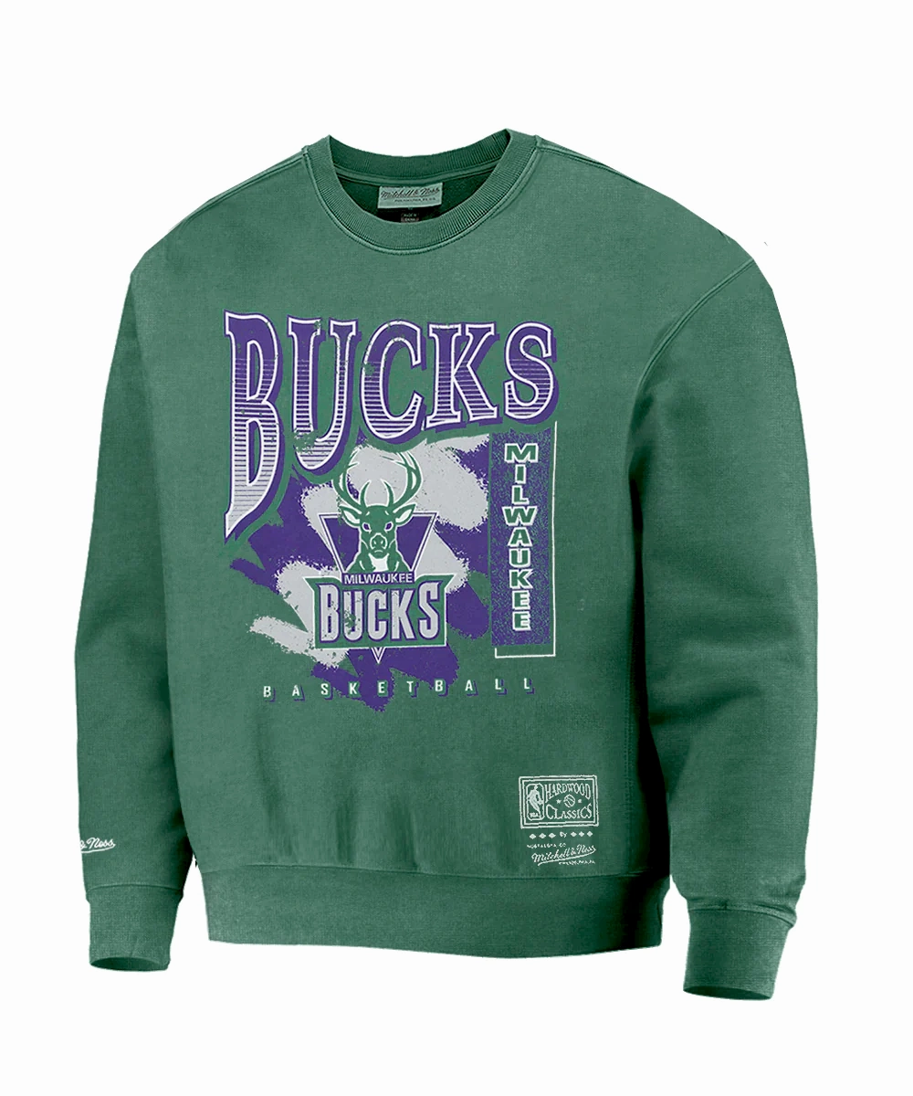 Reflective accents TagFreeDesign Mitchell & Ness Milwaukee Bucks Paintbrush Crew Sweater (Bucks Green)