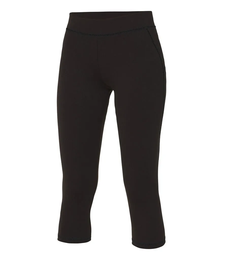 Girlie Cool Capri | JET BLACK Cyber Glow