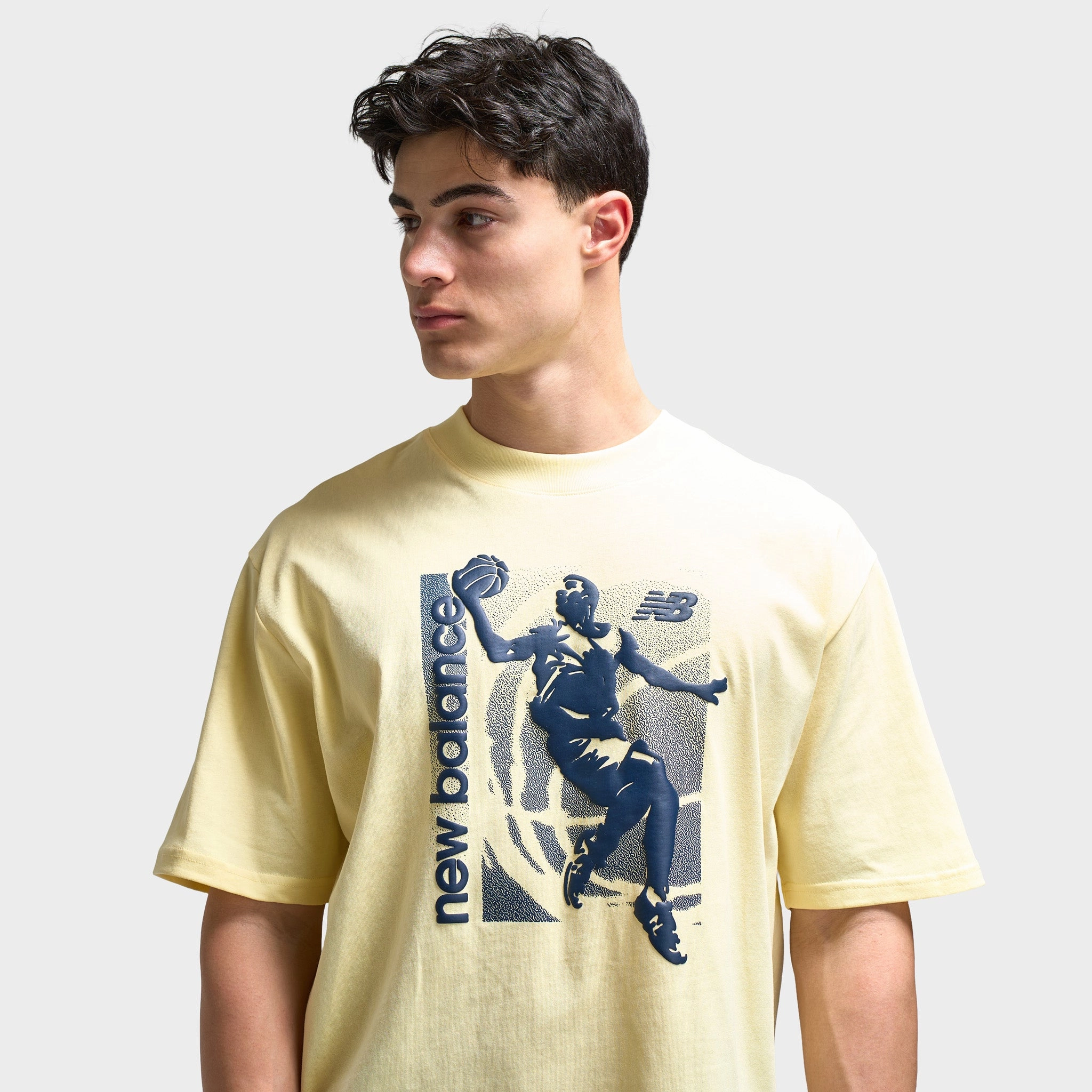 New Balance Hoops Graphic Vintage T-Shirt / Parchment Mesh inserts