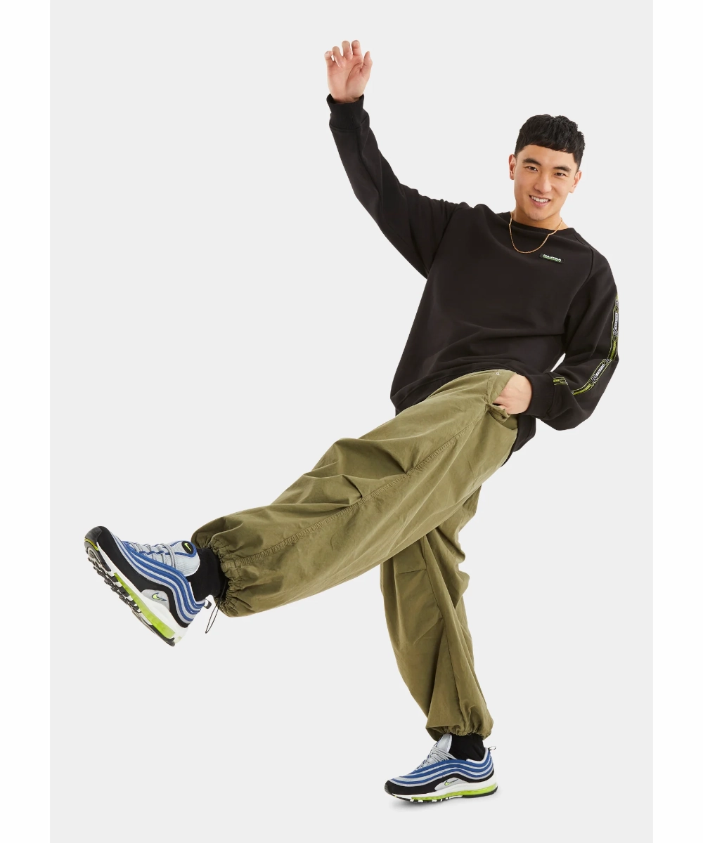 Windproof Fabric WindproofInterior Nautica Competition Obi Sweatshirt (Black)