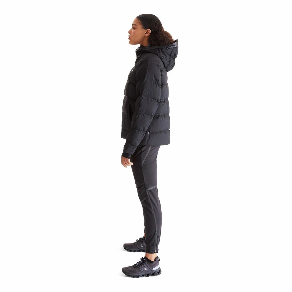 On Women's Challenger Jacket Black Water Soul