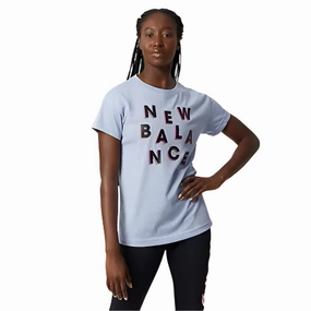 Thermal Regulating Design New Balance Women's Relentless Novelty Crew SS - Vibrant Violet Heather