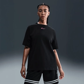 RawHemDetail PlacketDetail Nike A'ja Wilson Women's Loose Short-Sleeve T-Shirt