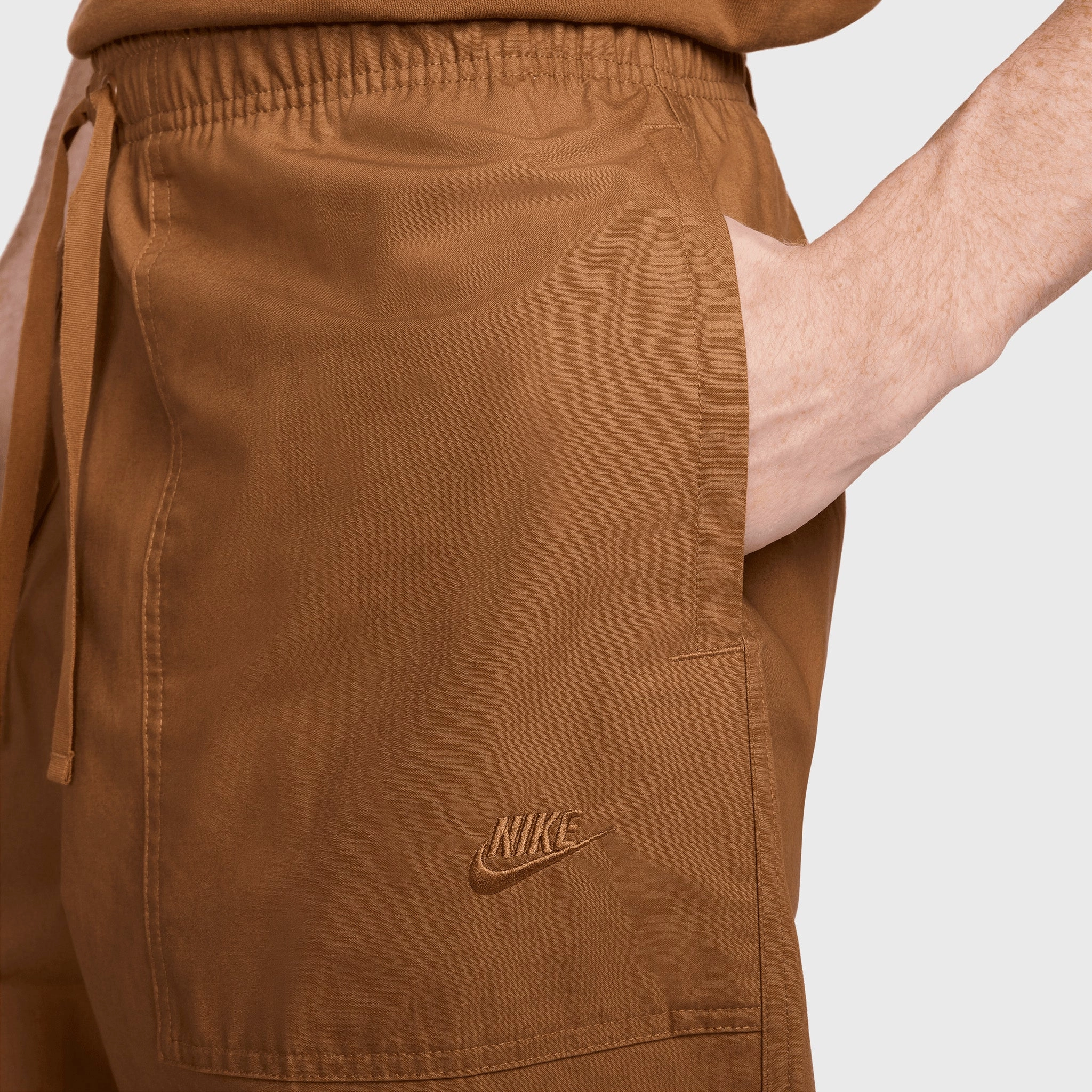 Nike Club Barcelona Pants / Light British Tan Casual wearer clothing