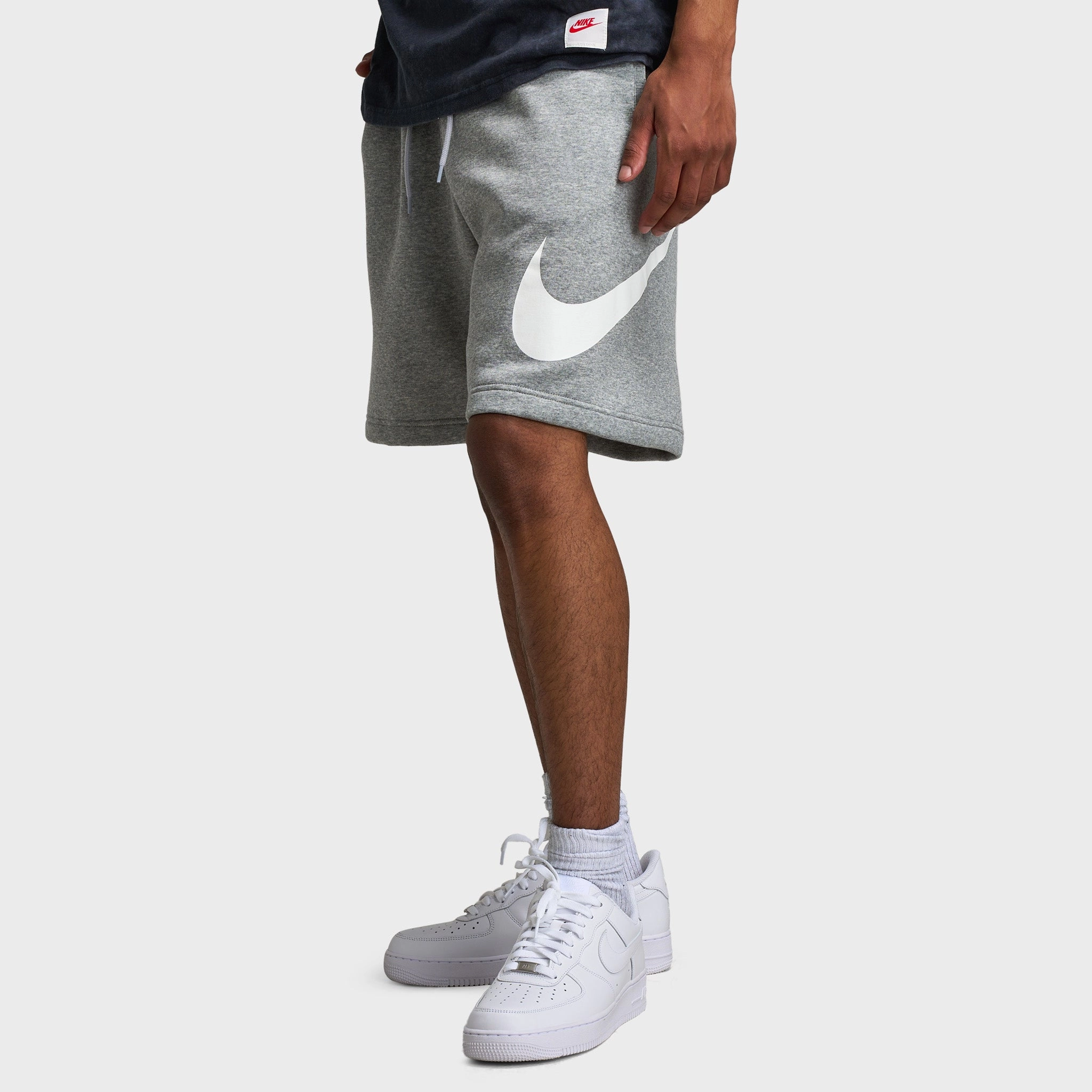 Nike Club Brushed Fleece Shorts Dark Heather Grey / Light Smoke Grey - White semi-formal look Eco Certified Dye