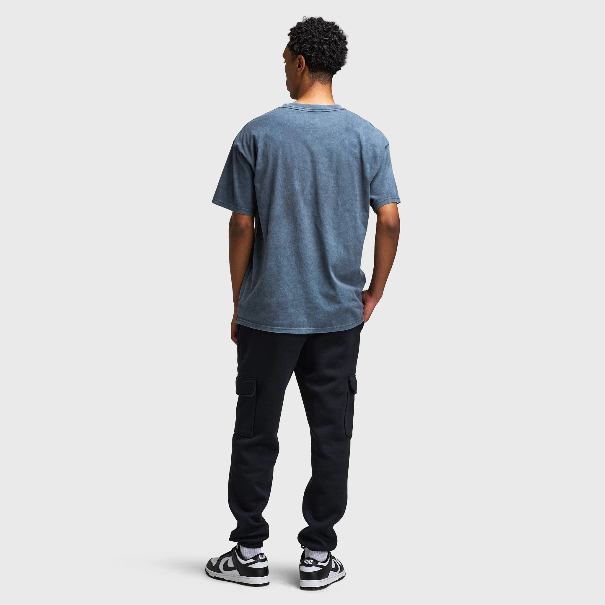 Nike Max90 Basketball T-Shirt / Anthracite Versatile Layering Piece