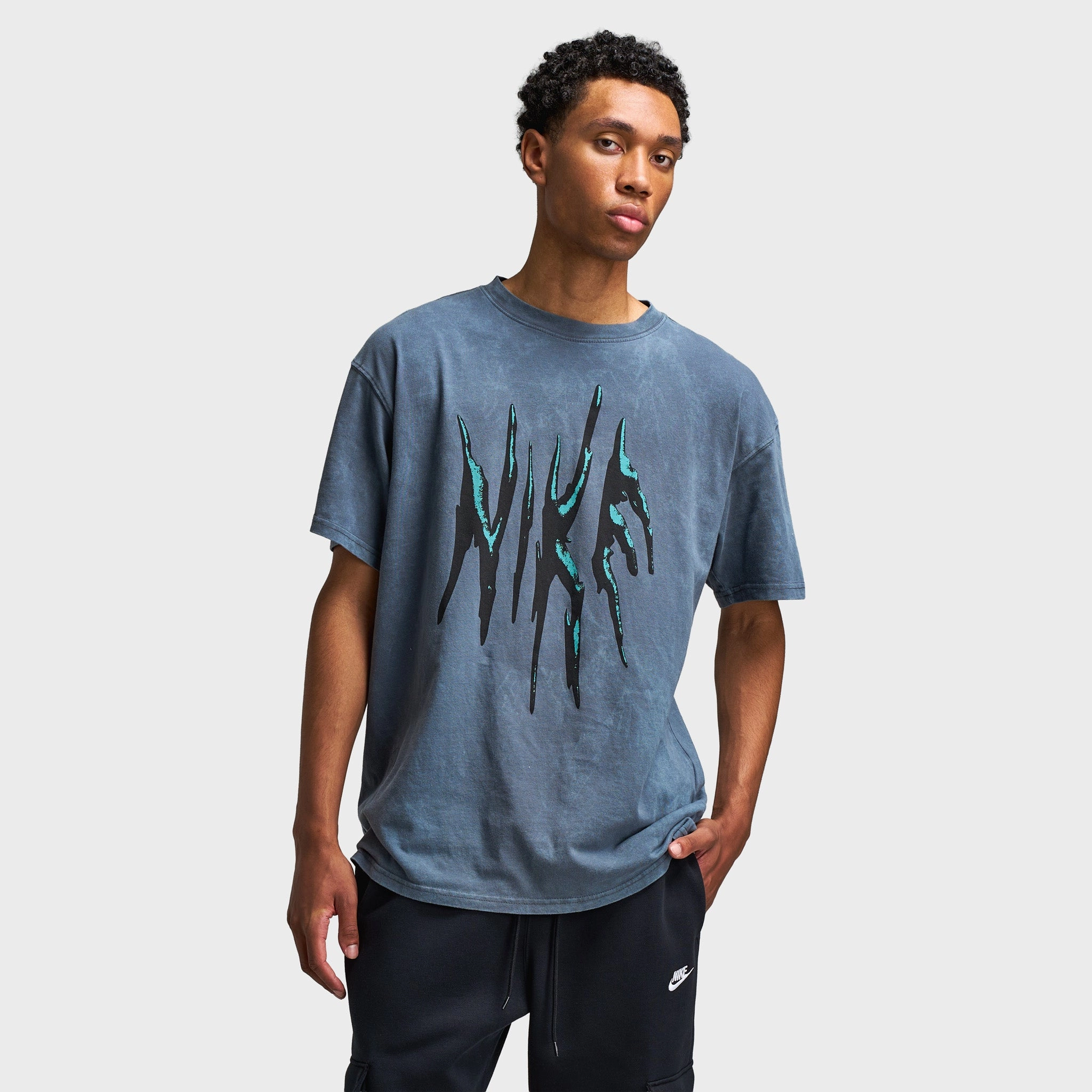 Enhanced Ventilation Panels Nike Max90 Basketball T-Shirt / Anthracite