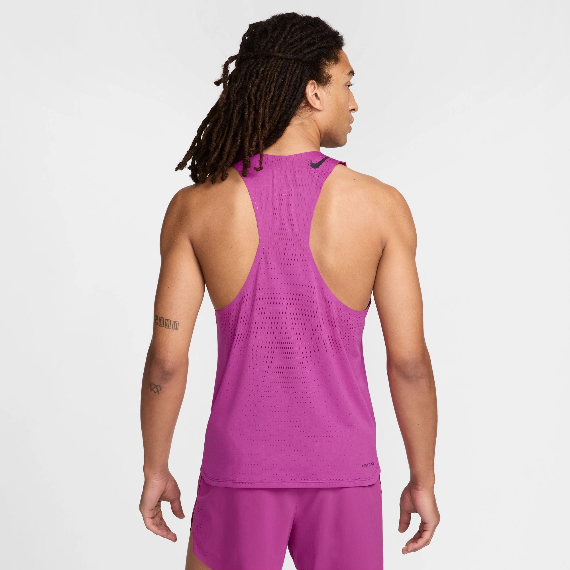 Sustainable Base NonSlipTrim Nike Men's Dri-FIT AeroSwift ADV Running Vest Hot Fuchsia / Black
