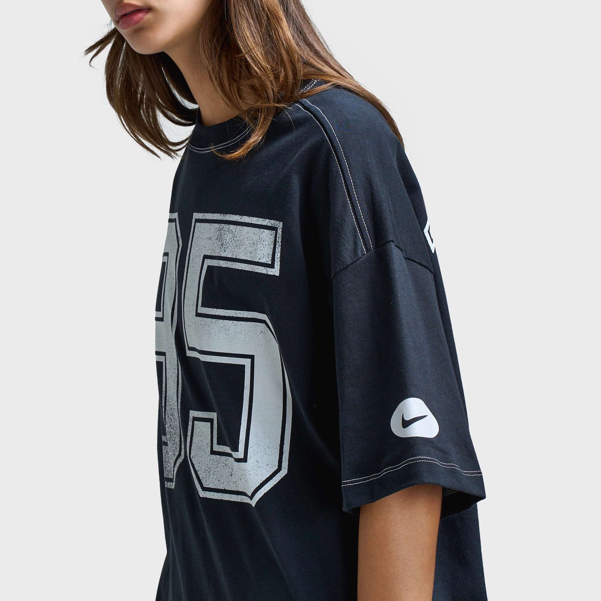 Timeless Look Wear Nike Sporstwear Women's Street Tee / Black
