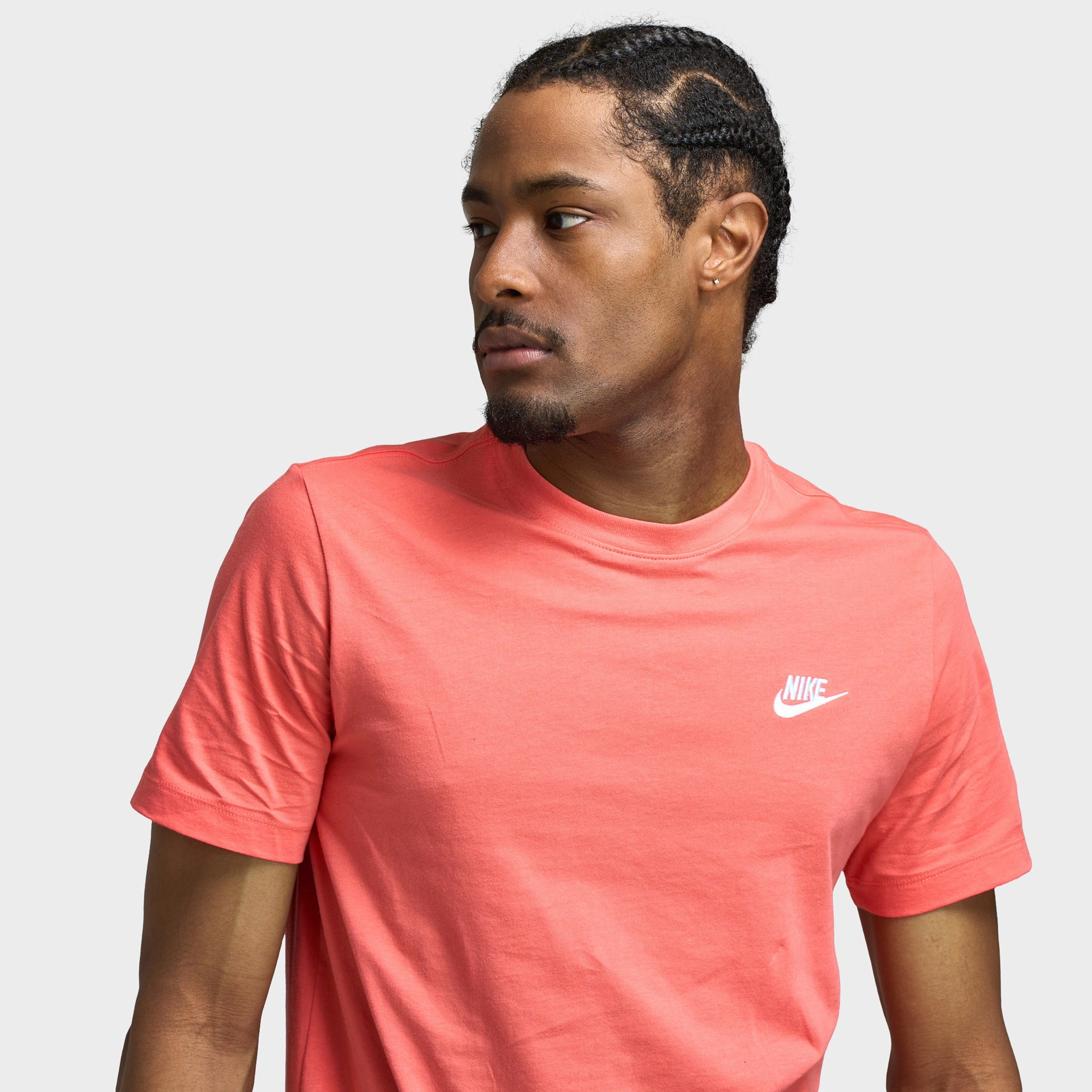 Arctic - proof Fresh Cool Nike Sportswear Club T-Shirt Magic Ember / White