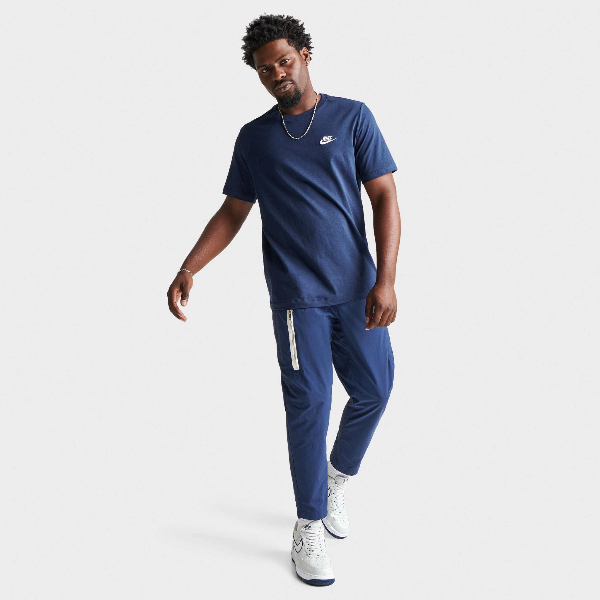 Nike Sportswear Club T-shirt Midnight Navy / White scientific research
