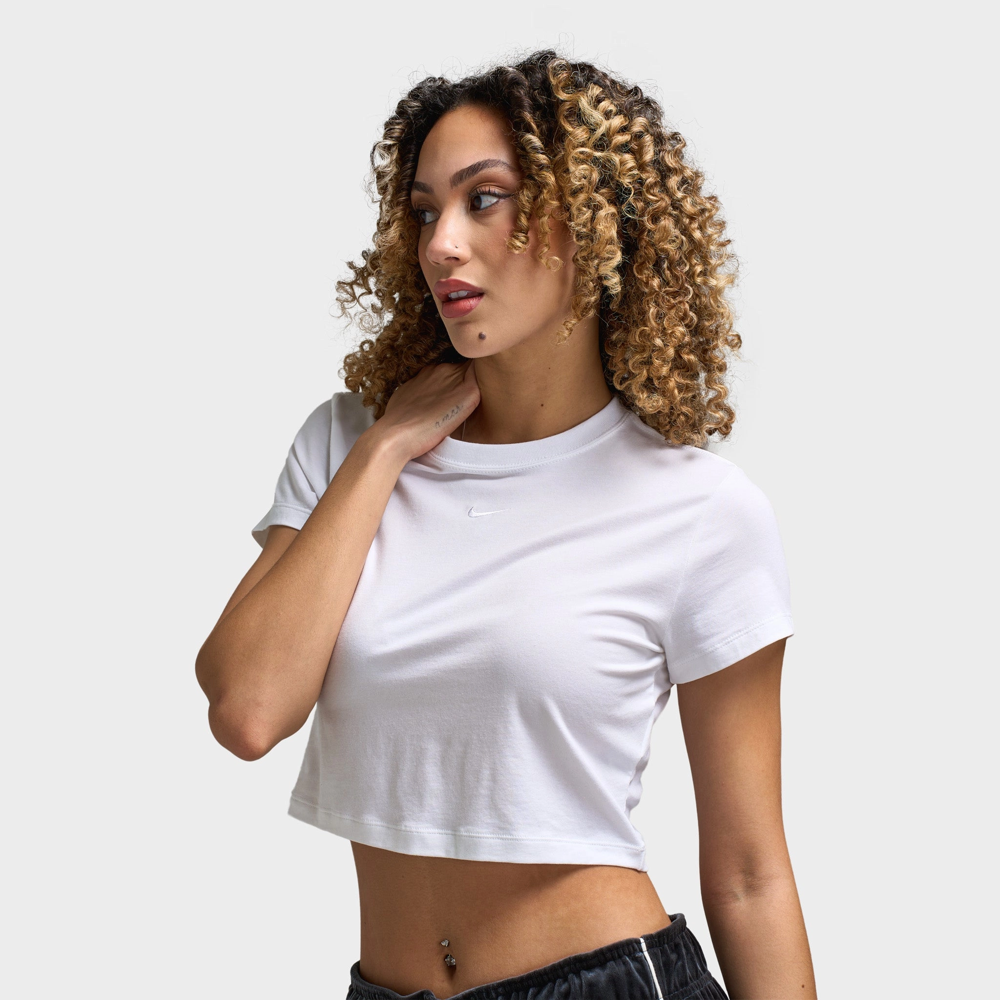 Light Design Nike Sportswear Women's Chill Knit Crop Top / White