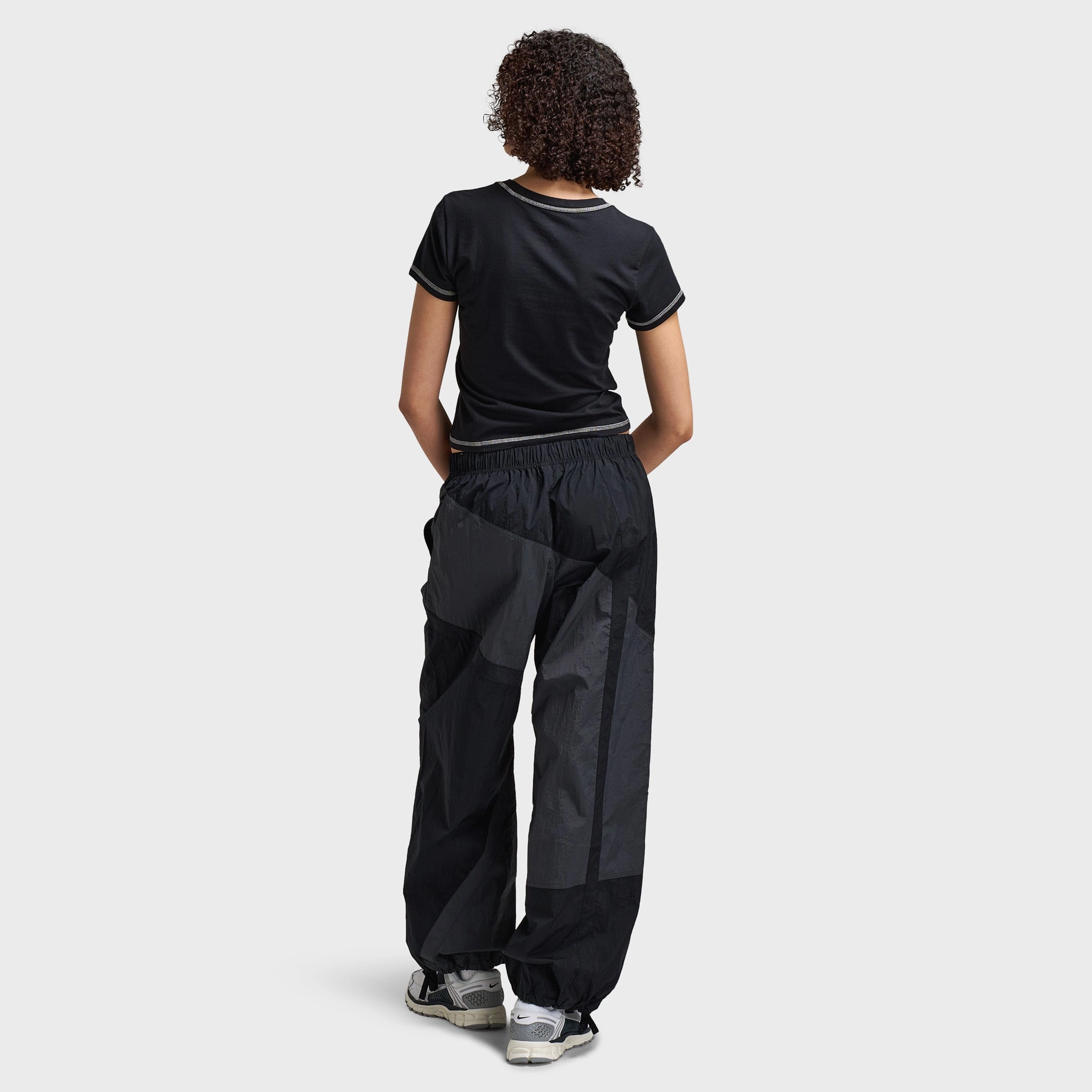 Timeless Fashion Nike Sportswear Women's Chill Knit Slim Tee / Black