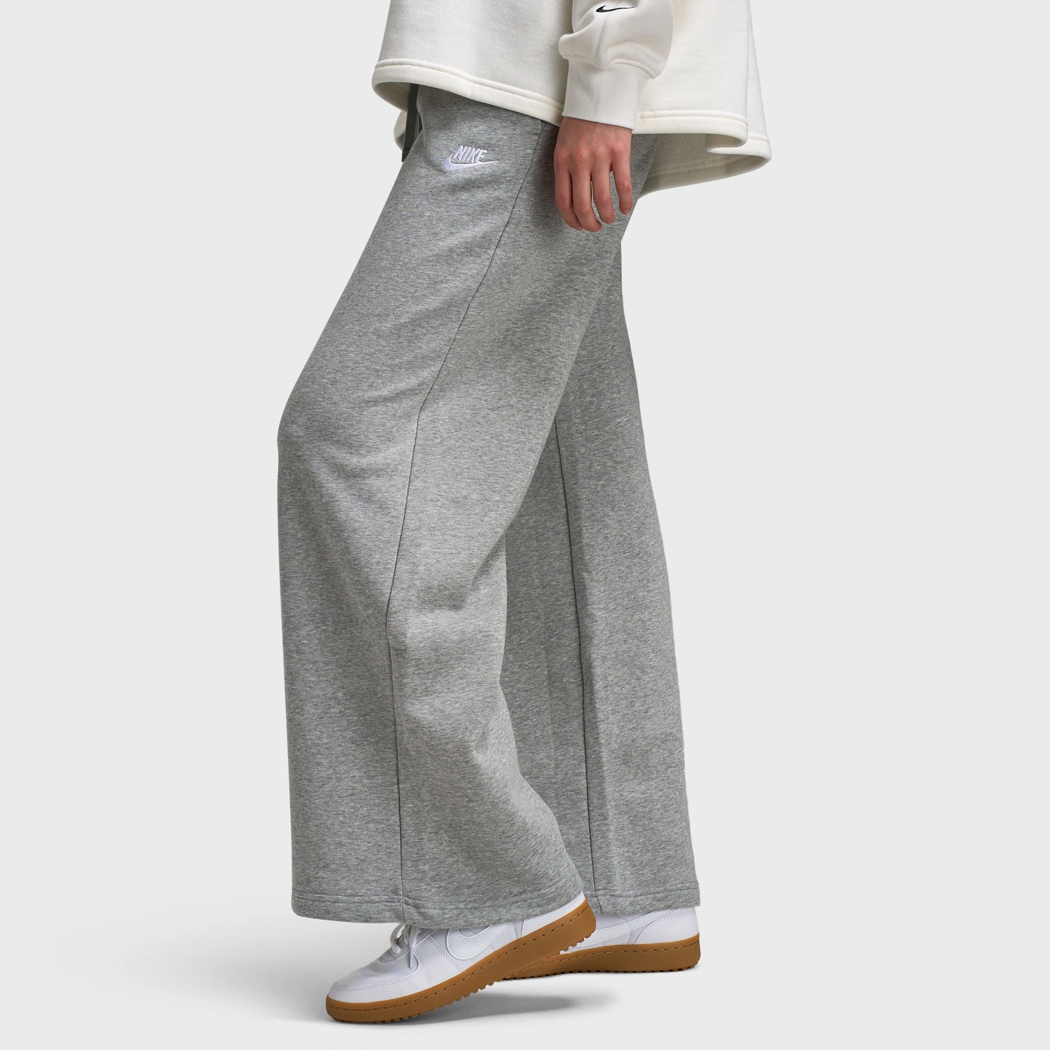 UV Protection Airflow Vents Nike Sportswear Women's Club Fleece Wide-Leg Sweatpants Dark Grey Heather / White