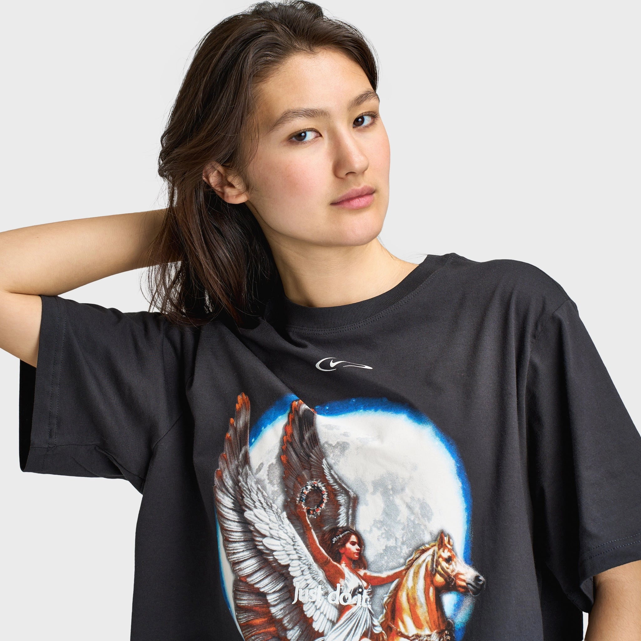 Nike Sportswear Women's Essentials Boyfriend Soaring T-Shirt Off Noir / White Fashion-Forward