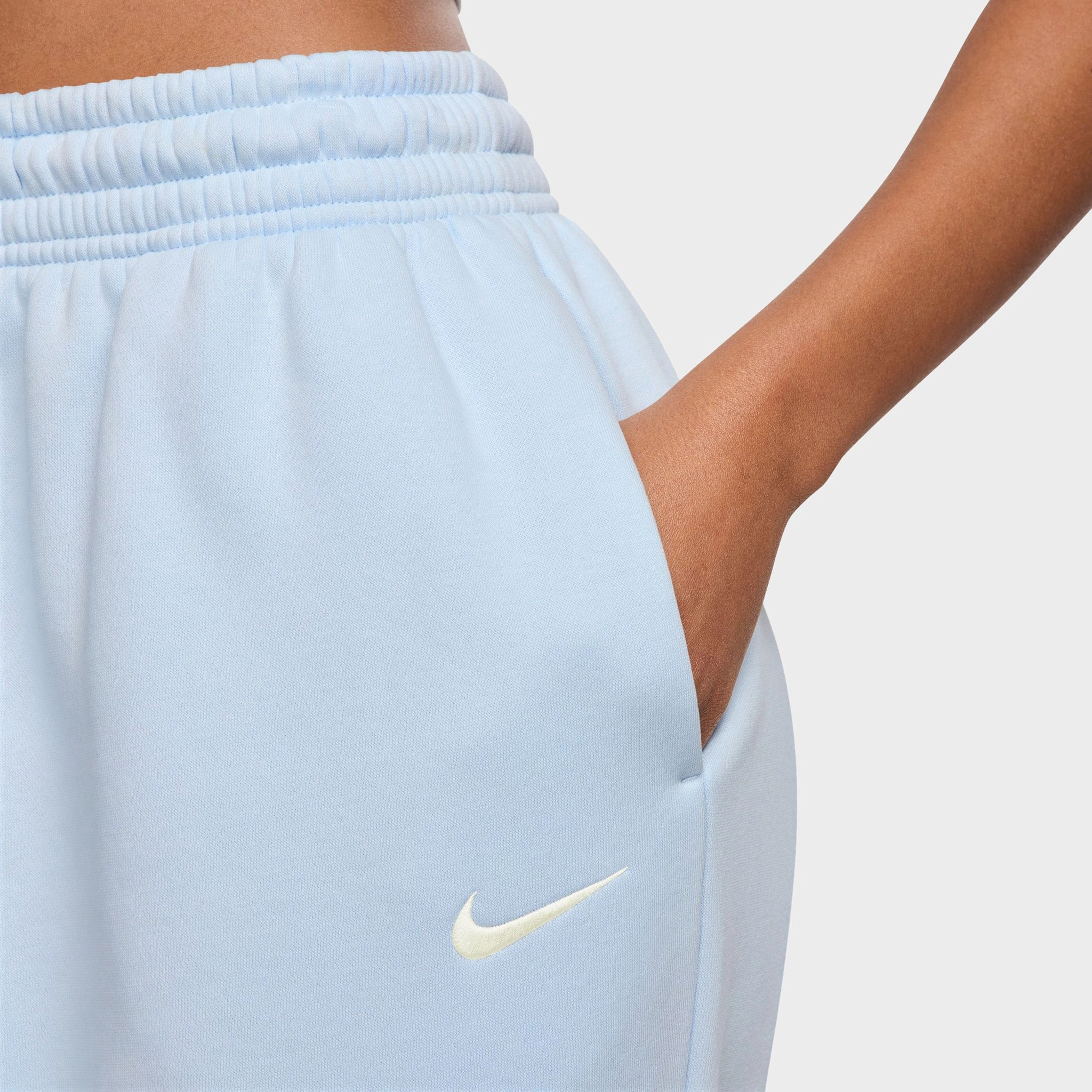 Nike Sportswear Women's Phoenix Fleece High-Waisted Oversized Sweatpants Blue Tint / Sail Concert Vibe AI Core